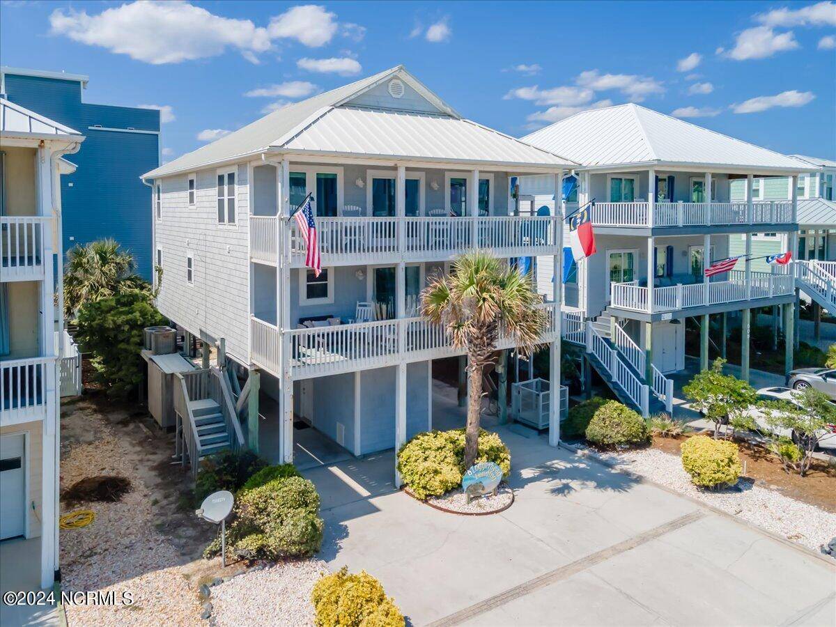 Surf City, NC 28445,511 S Shore DR