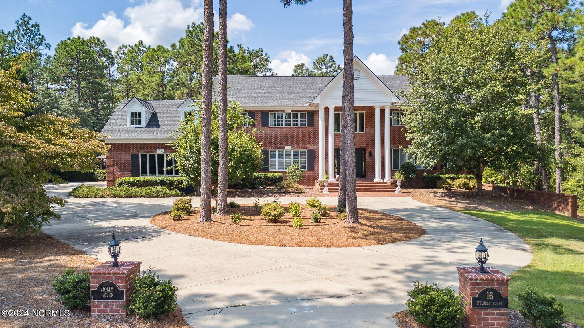 Pinehurst, NC 28374,16 Mulbren CT