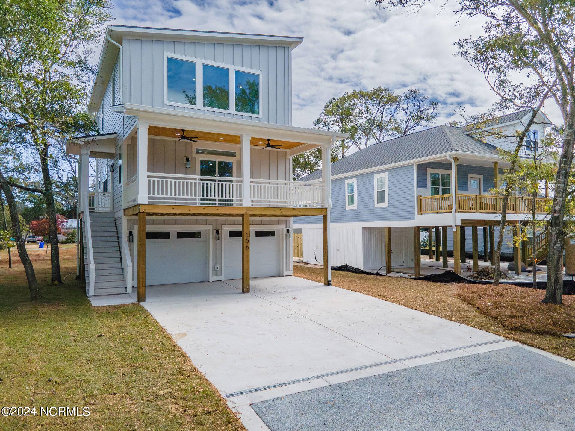 Oak Island, NC 28465,106 NW 22nd ST