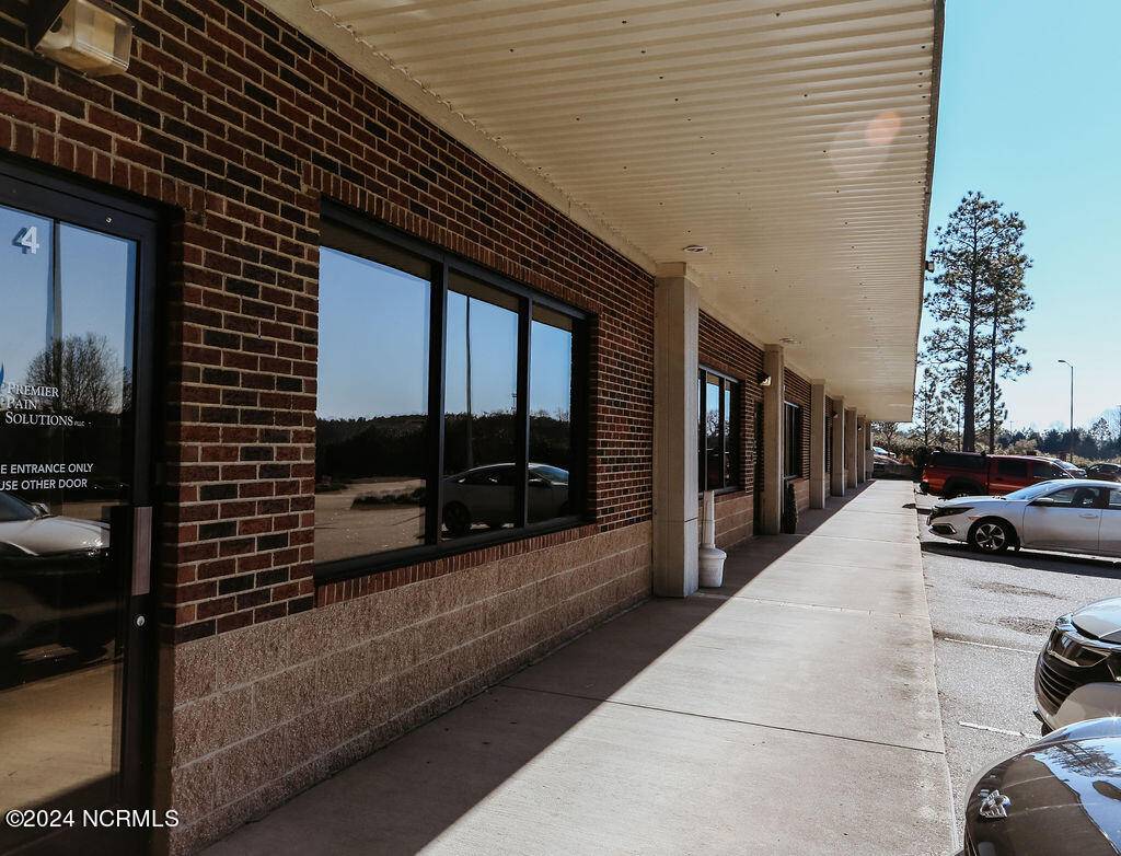 Southern Pines, NC 28387,340 Commerce AVE #Ste 4 & 5