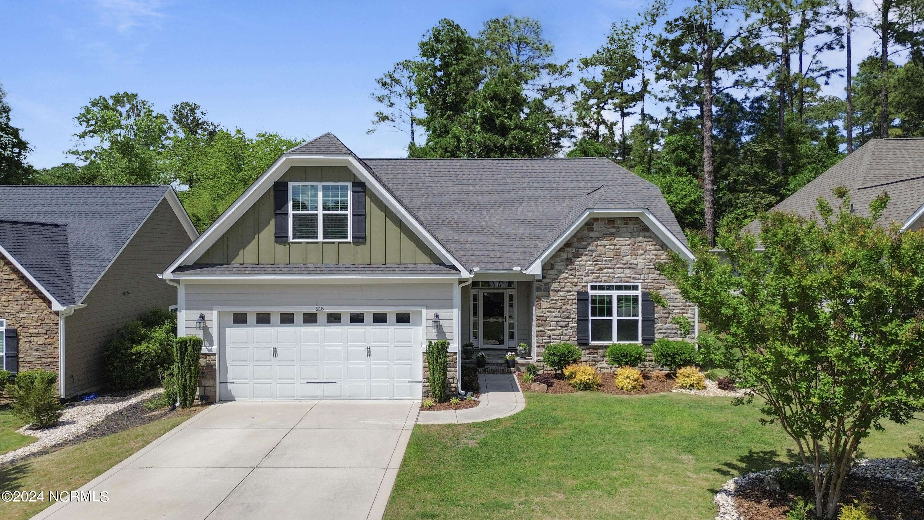 Southern Pines, NC 28387,215 N Bracken Fern LN