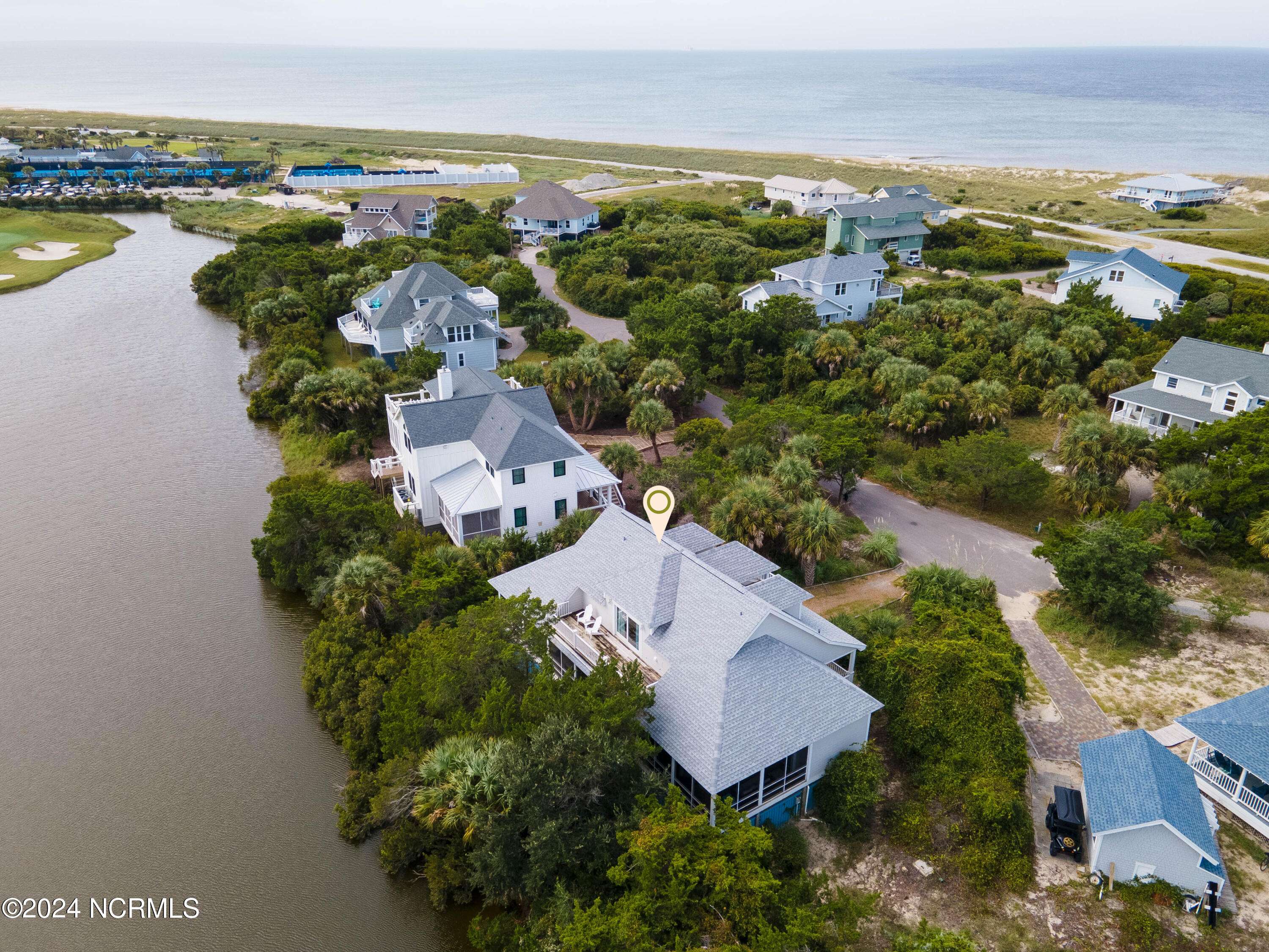 Bald Head Island, NC 28461,14 Waterthrush CT