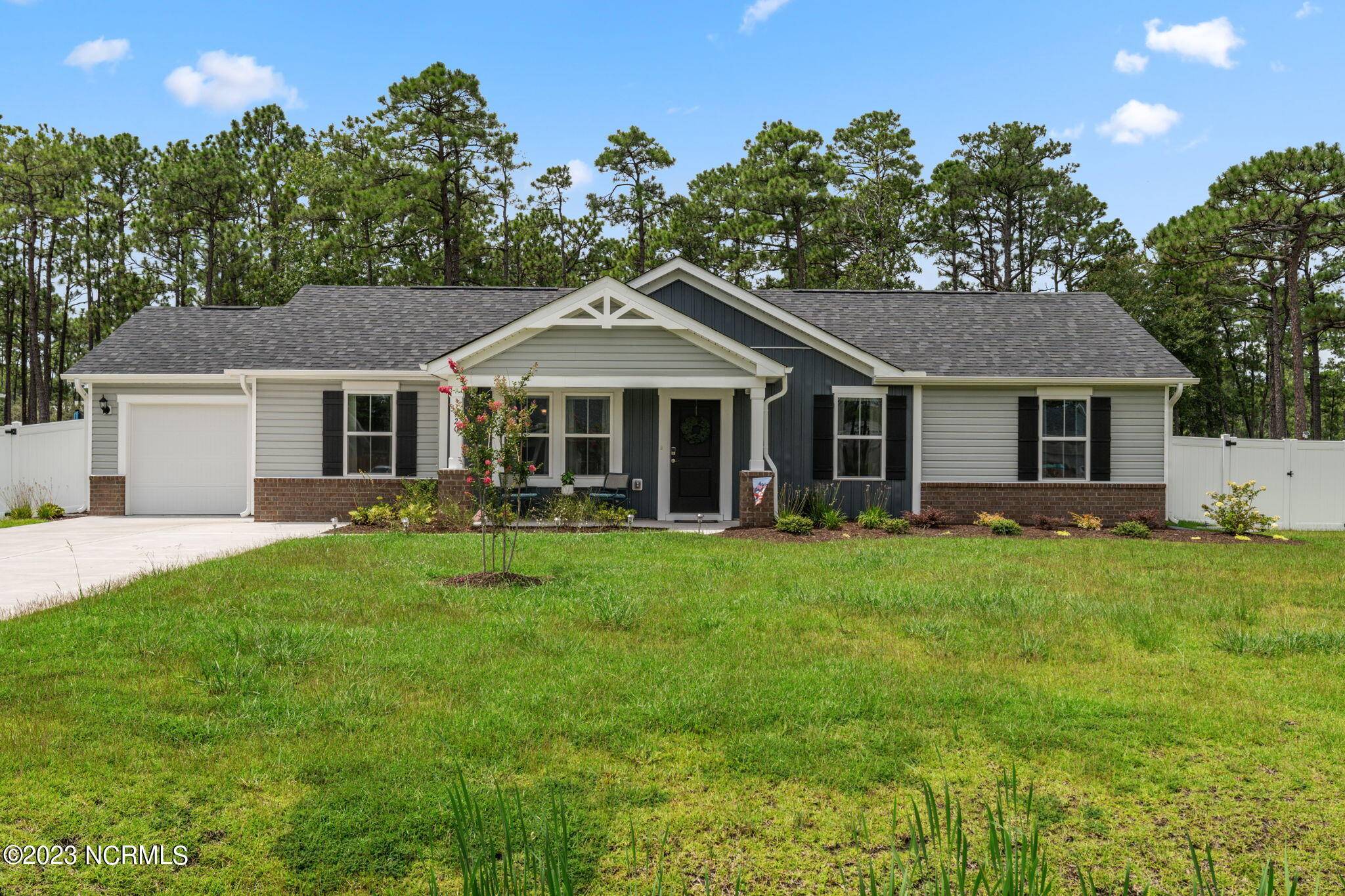 Southport, NC 28461,920 Golf View RD