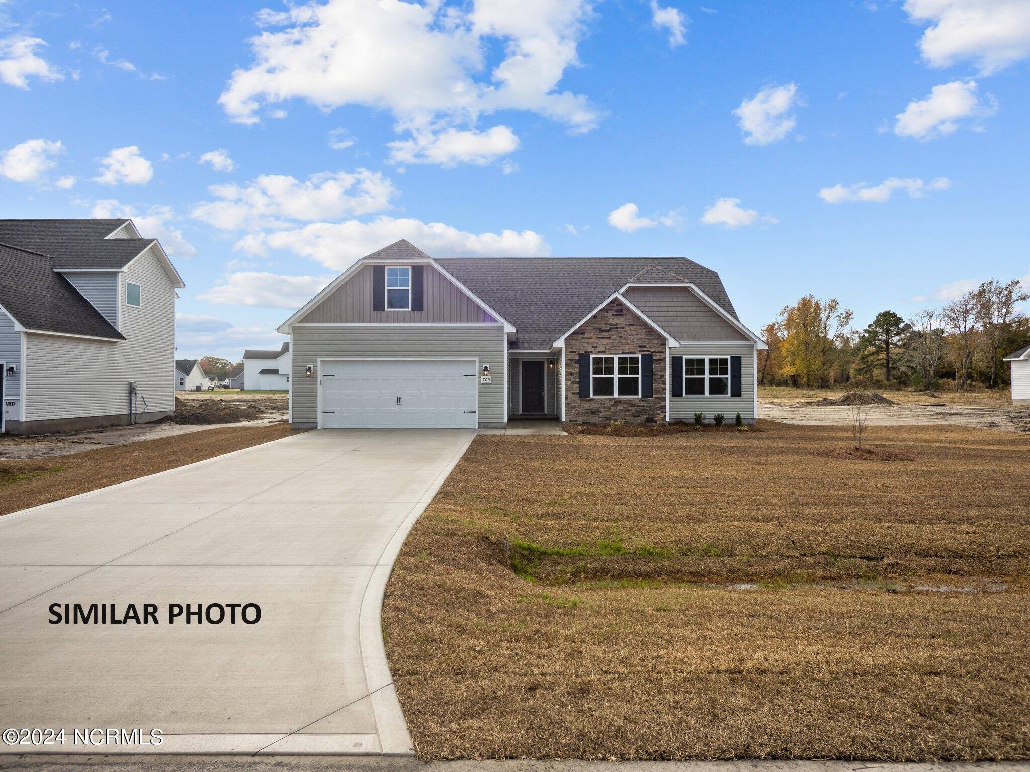 Hubert, NC 28539,324 Cotton Hill PL