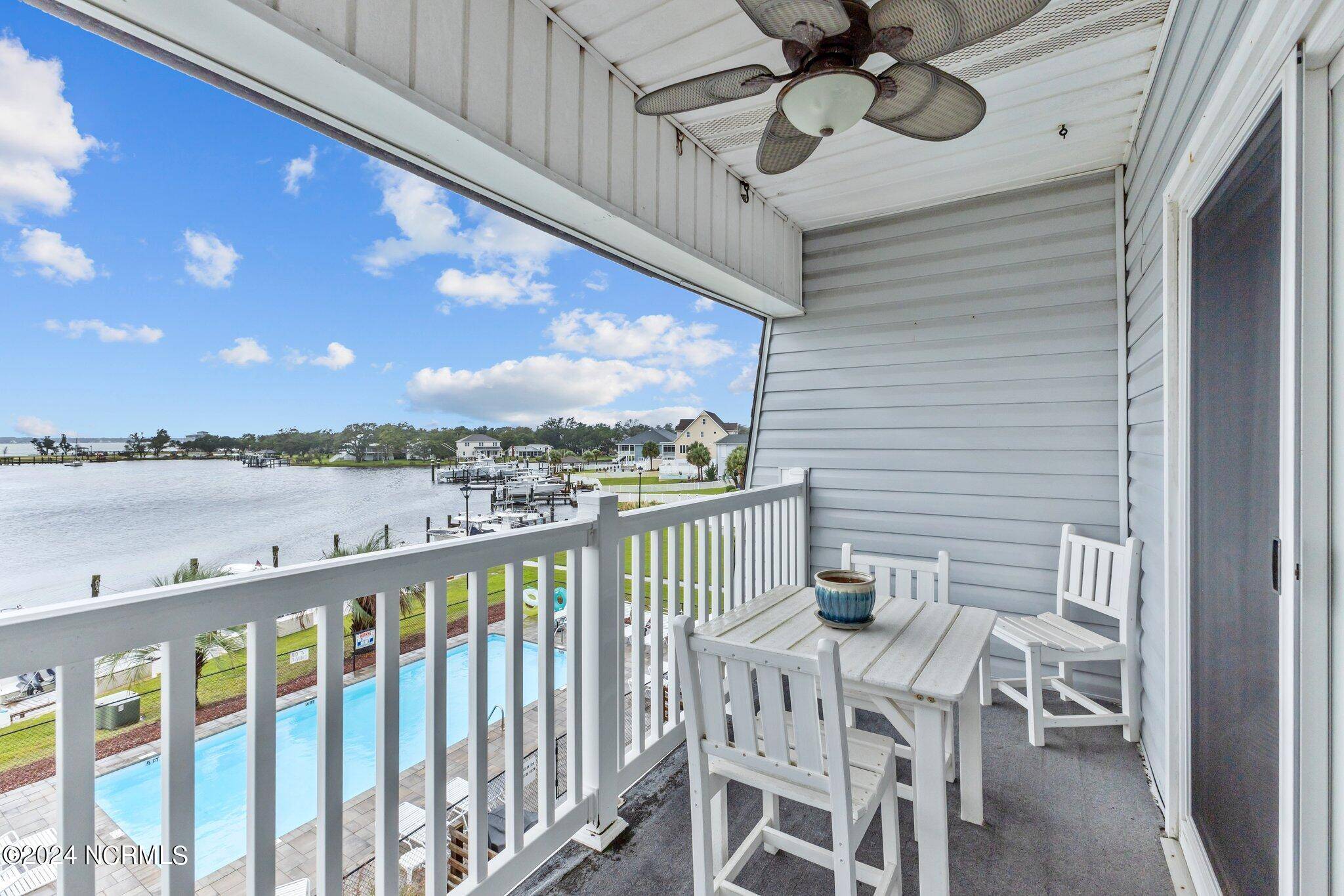 Morehead City, NC 28557,118 Lake AVE #304