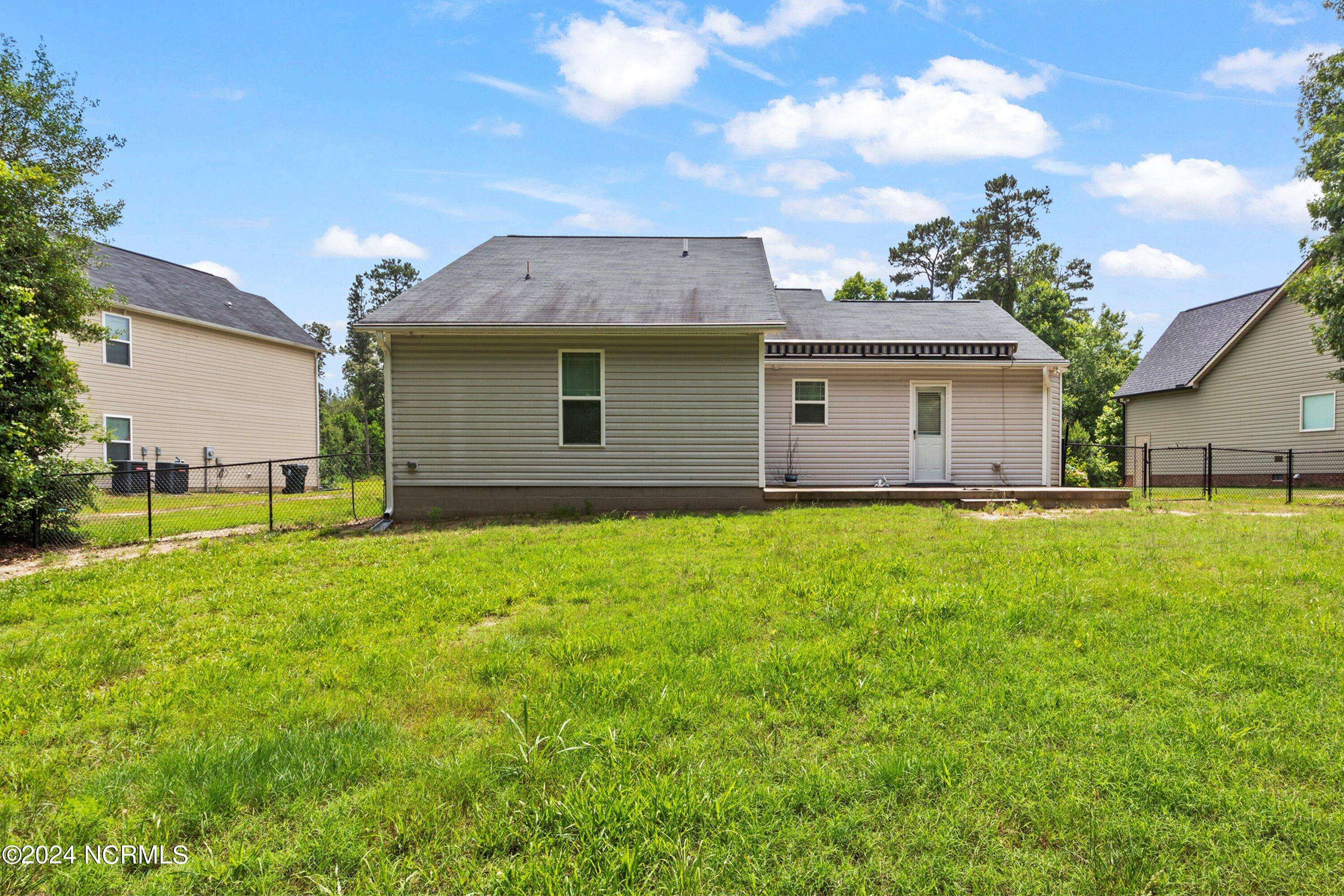 Benson, NC 27504,137 Hunterwood PL