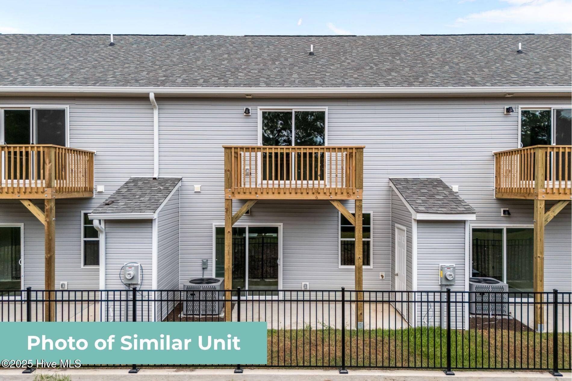 Sneads Ferry, NC 28460,227 Sandy Cove LN