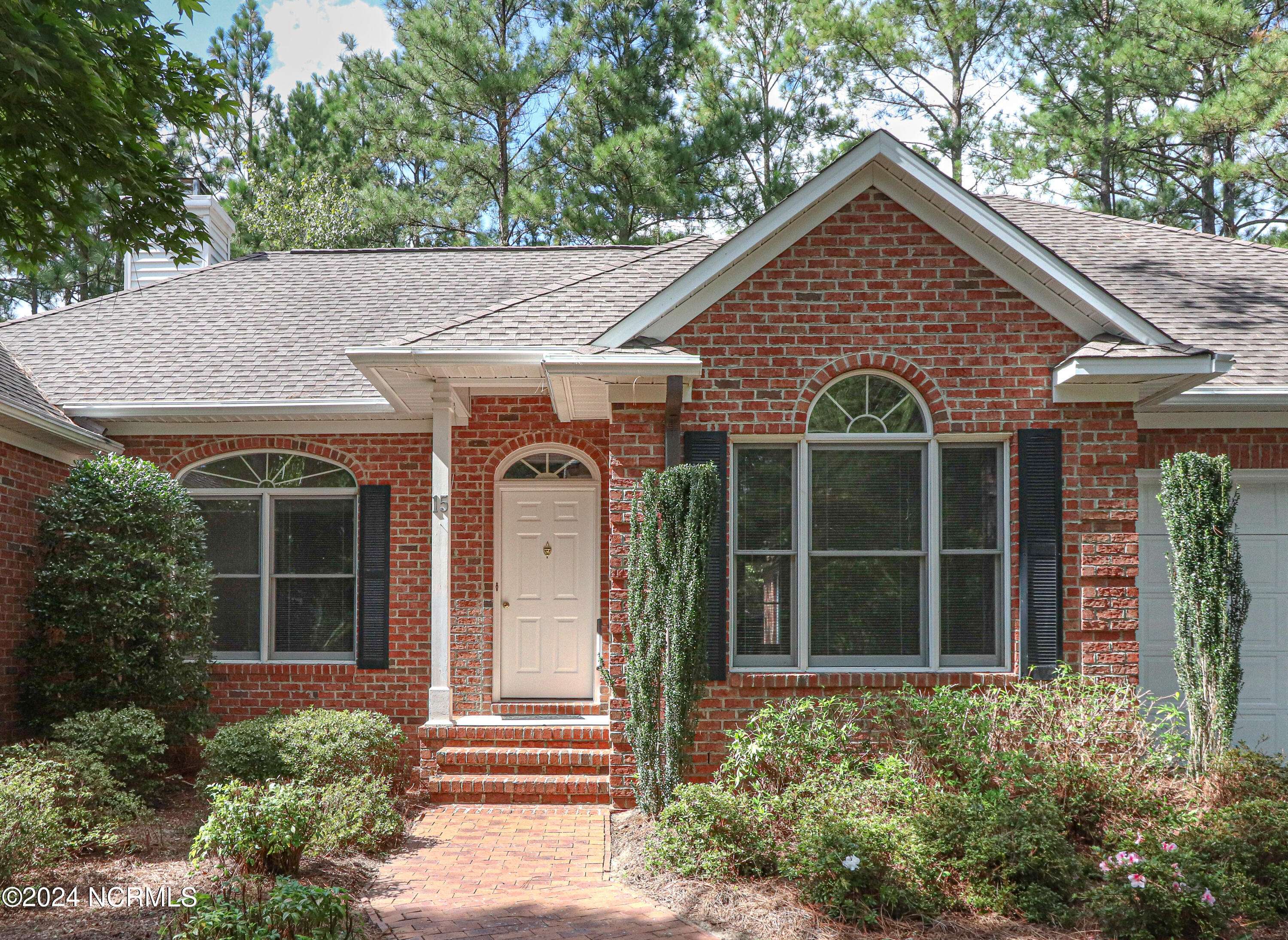 Pinehurst, NC 28374,15 Cedar LN