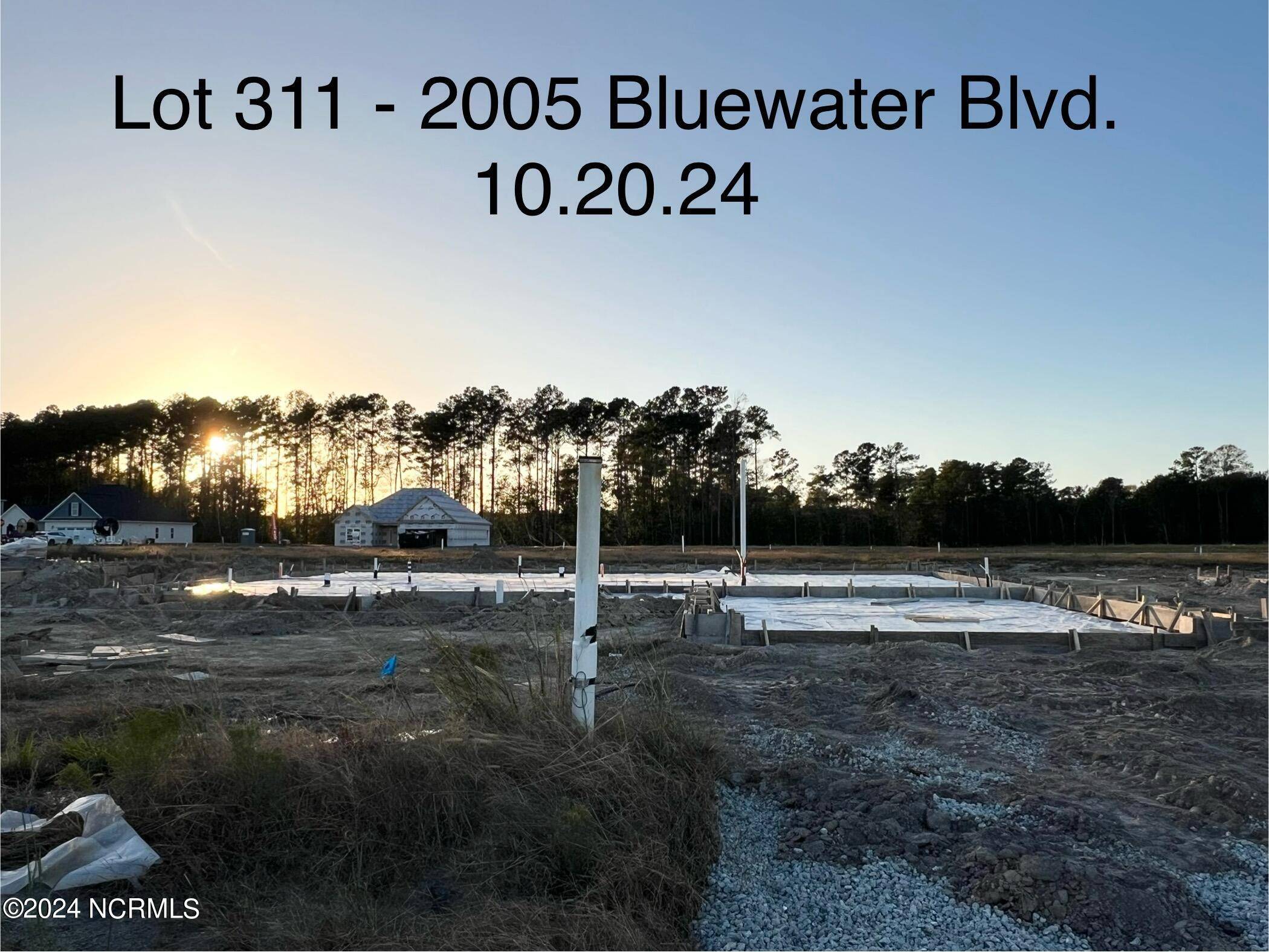 New Bern, NC 28562,2005 Bluewater BLVD