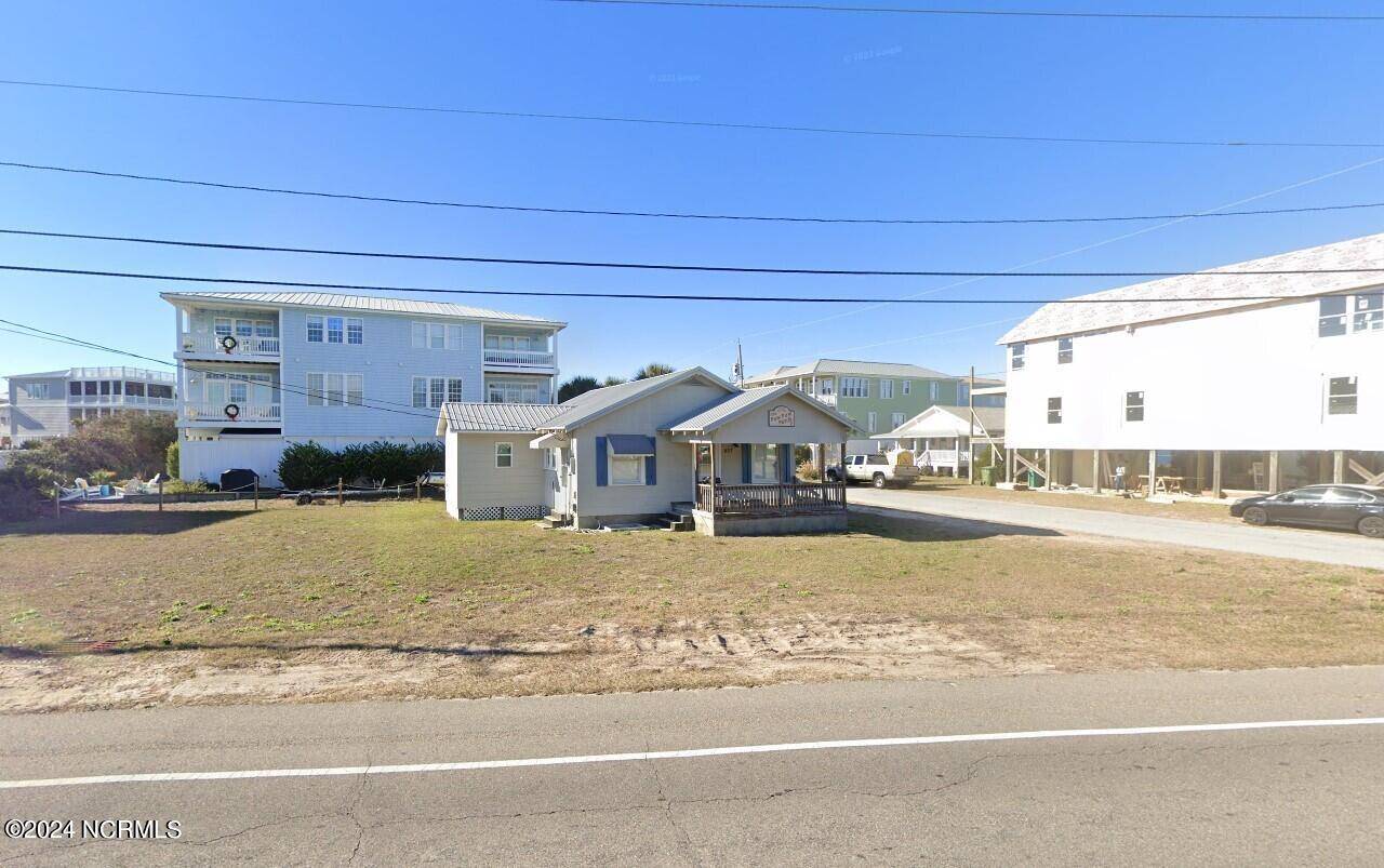 Kure Beach, NC 28449,827 Fort Fisher BLVD N