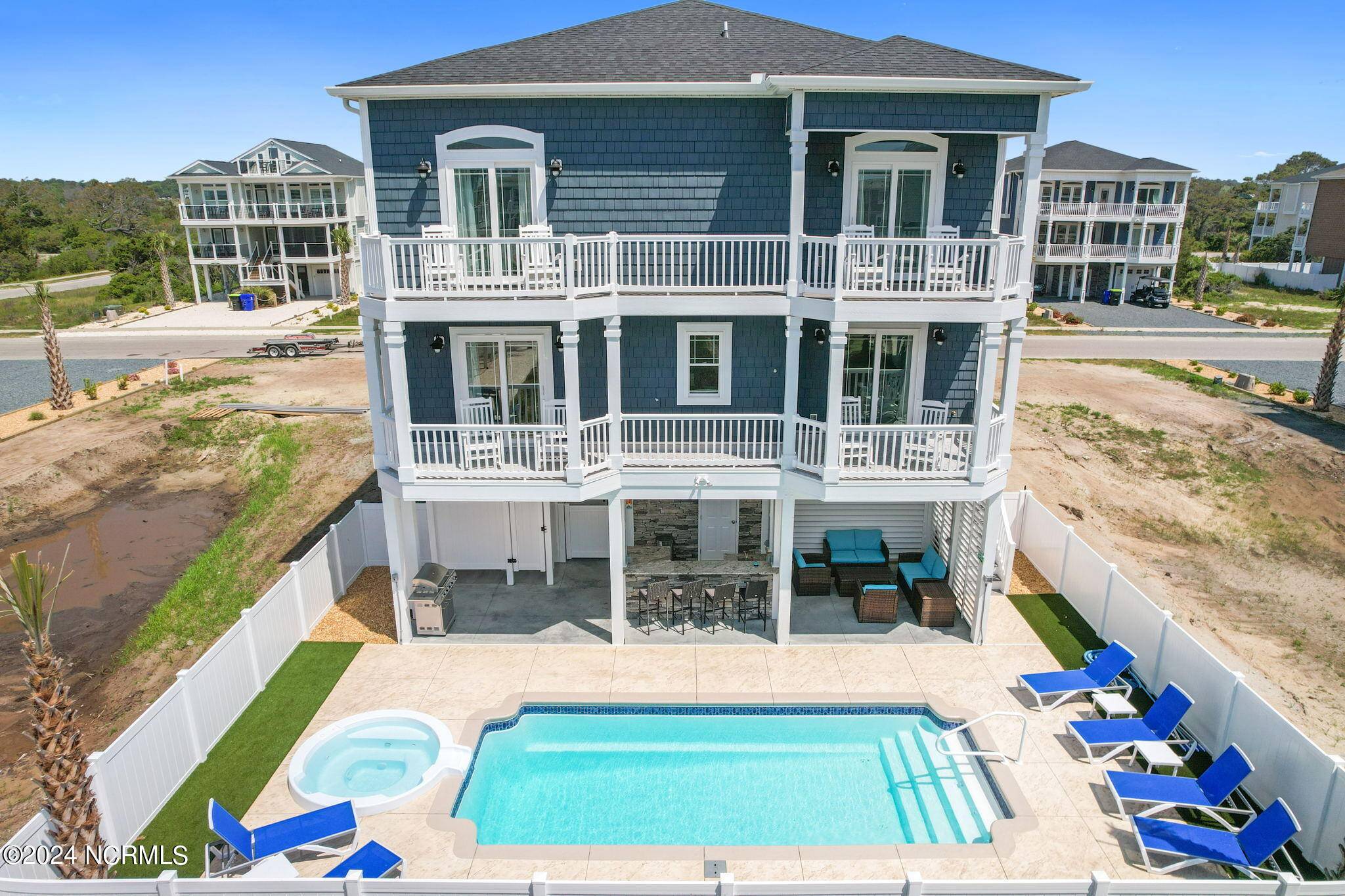 Ocean Isle Beach, NC 28469,426 E Fourth ST