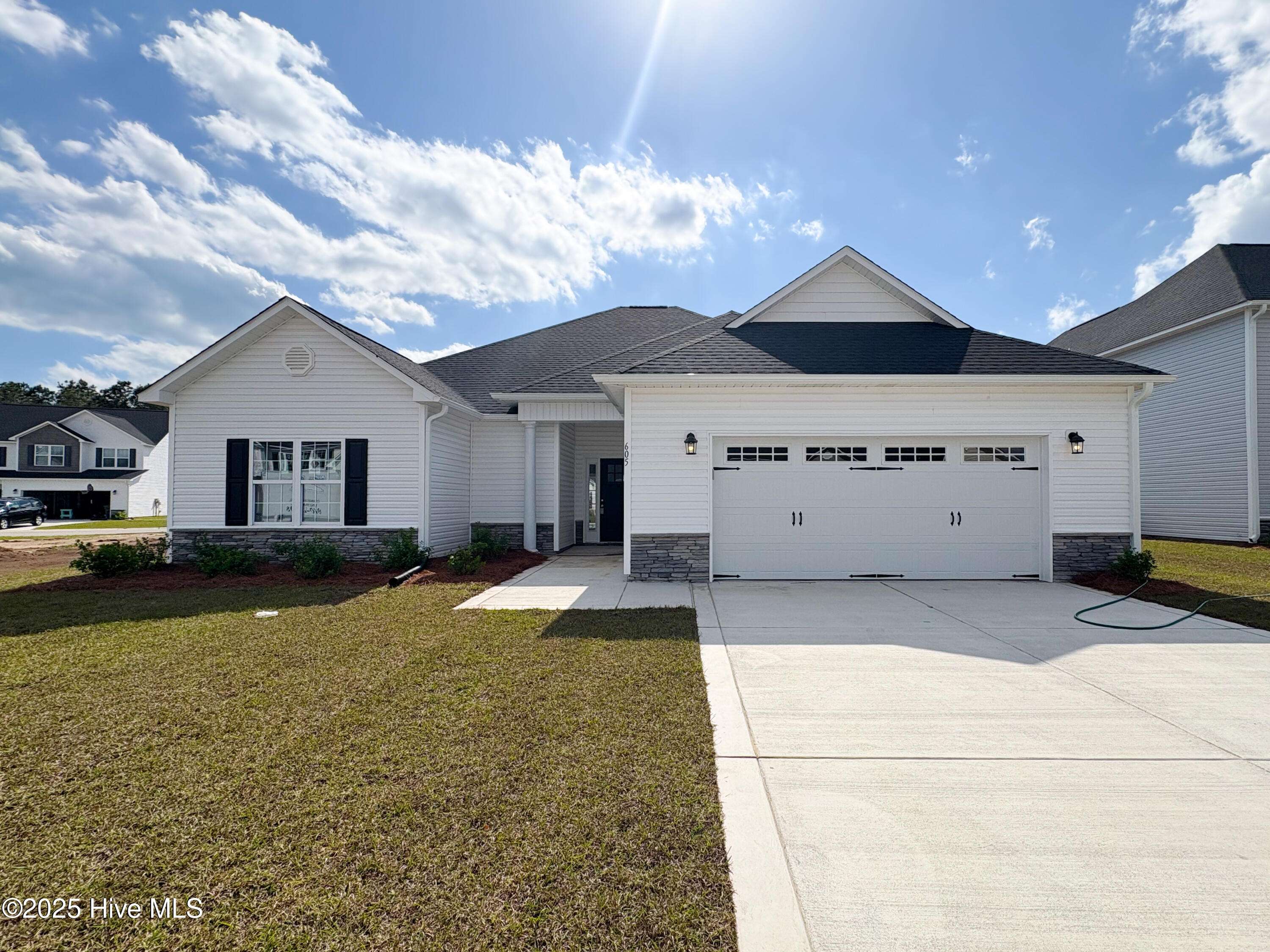 Sneads Ferry, NC 28460,605 Carmel DR