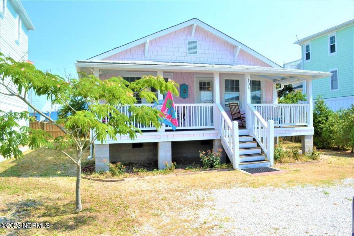 Carolina Beach, NC 28428,104 Dow AVE