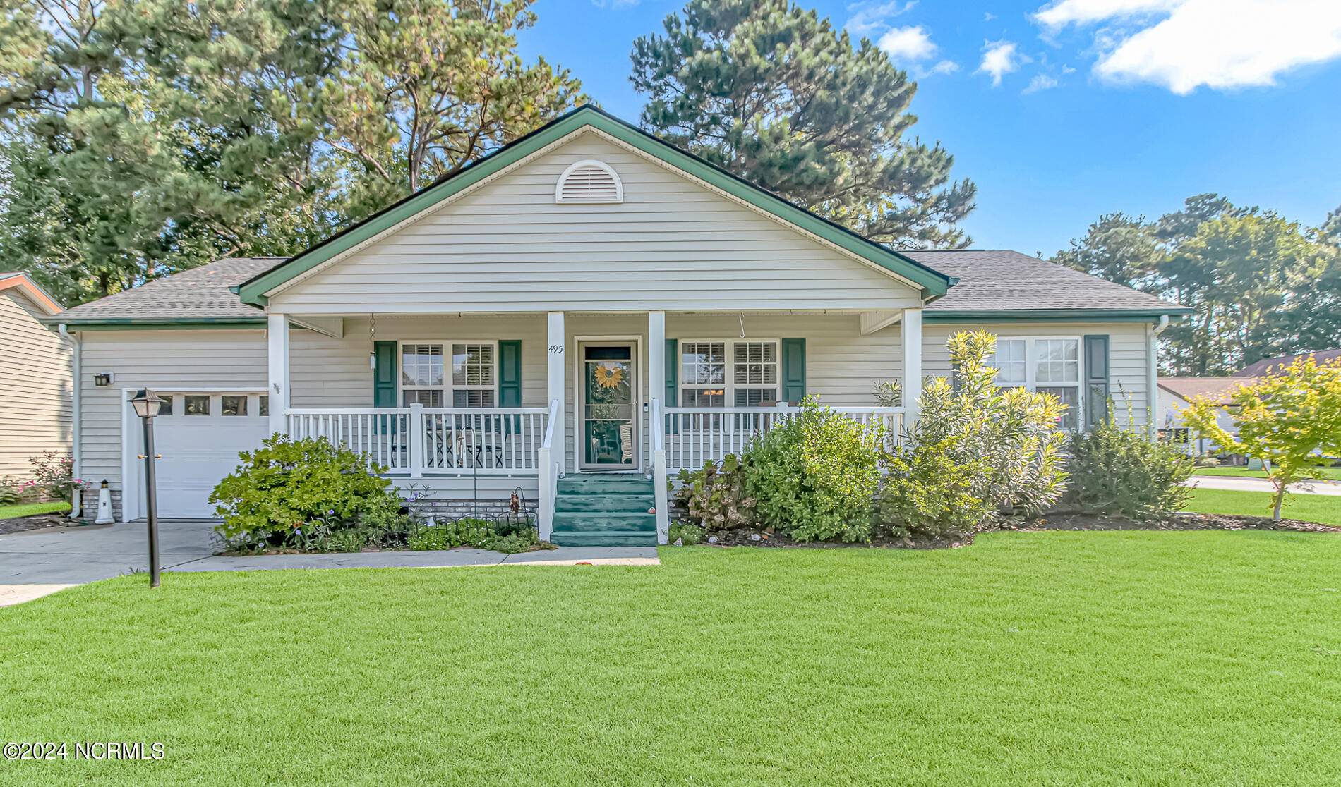 Calabash, NC 28467,495 Planters PL SW