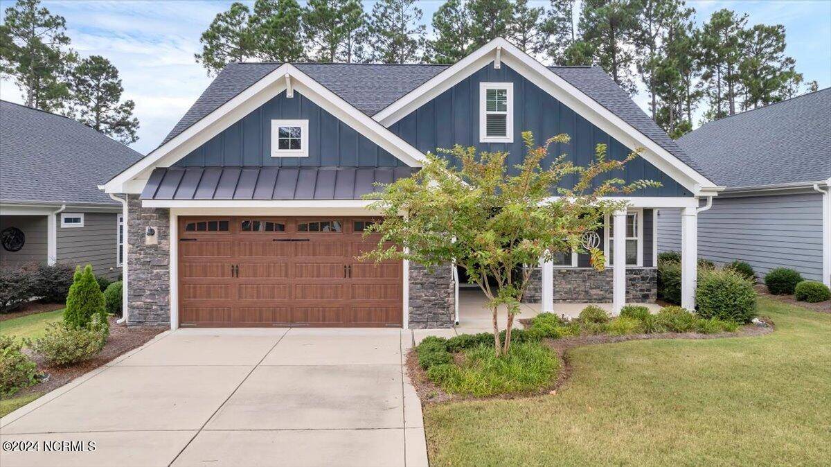 Southern Pines, NC 28387,185 Holly Springs CT