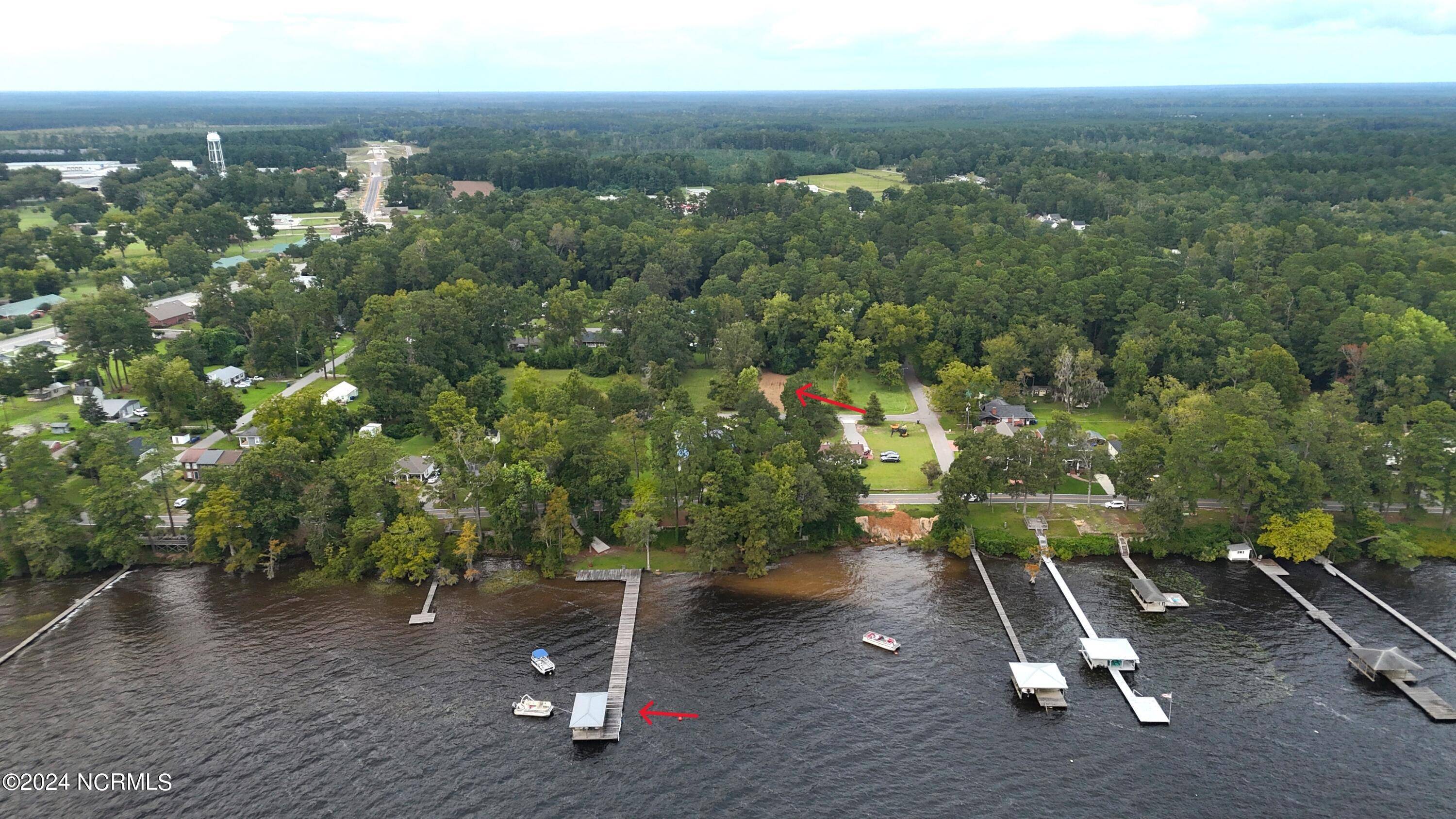 Lake Waccamaw, NC 28450,2 Live Oak CIR