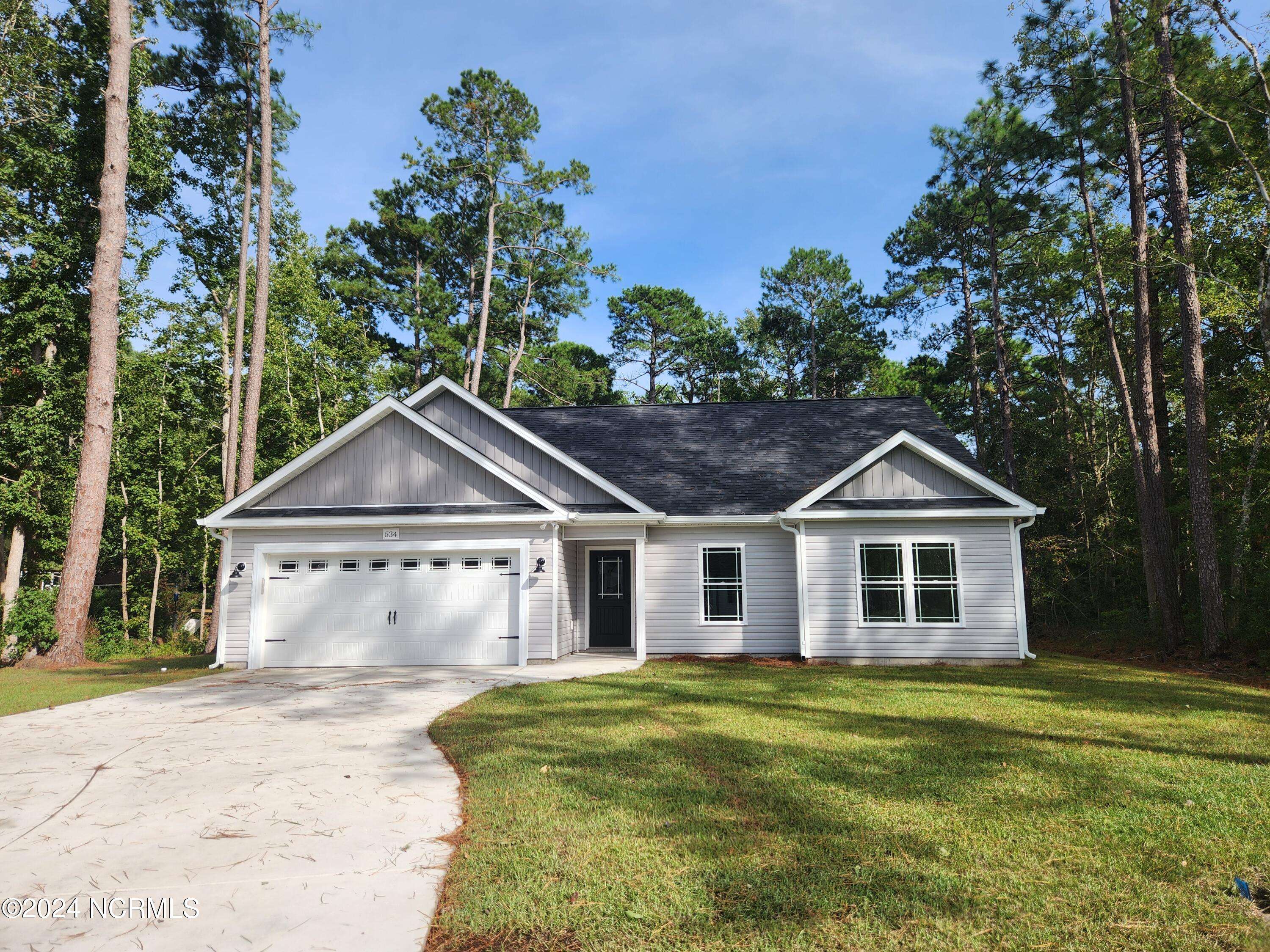 Calabash, NC 28467,534 Leatherwood DR NW