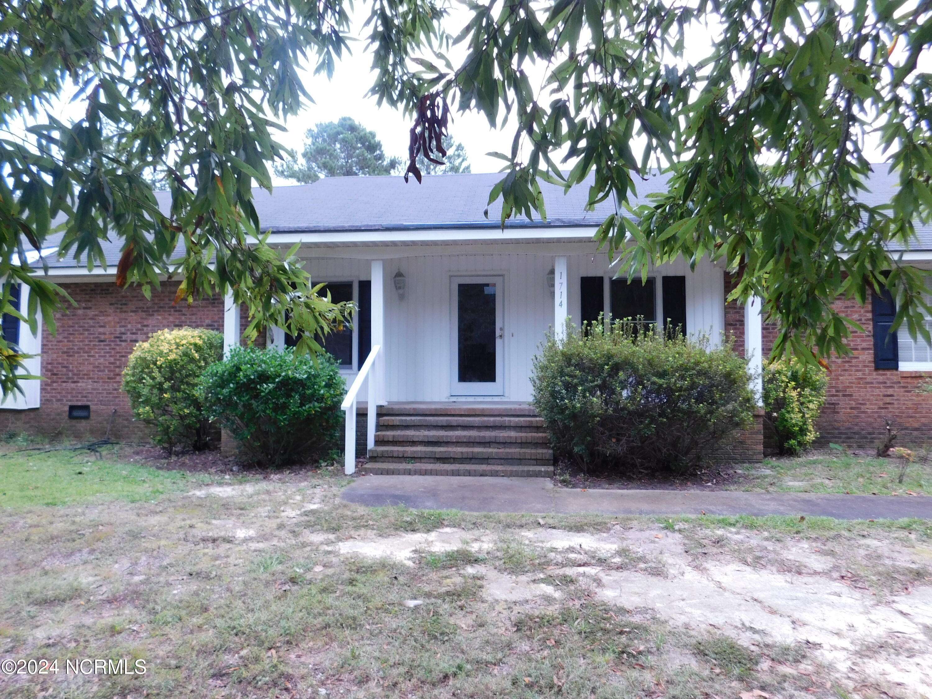 Laurinburg, NC 28352,1714 Anita DR