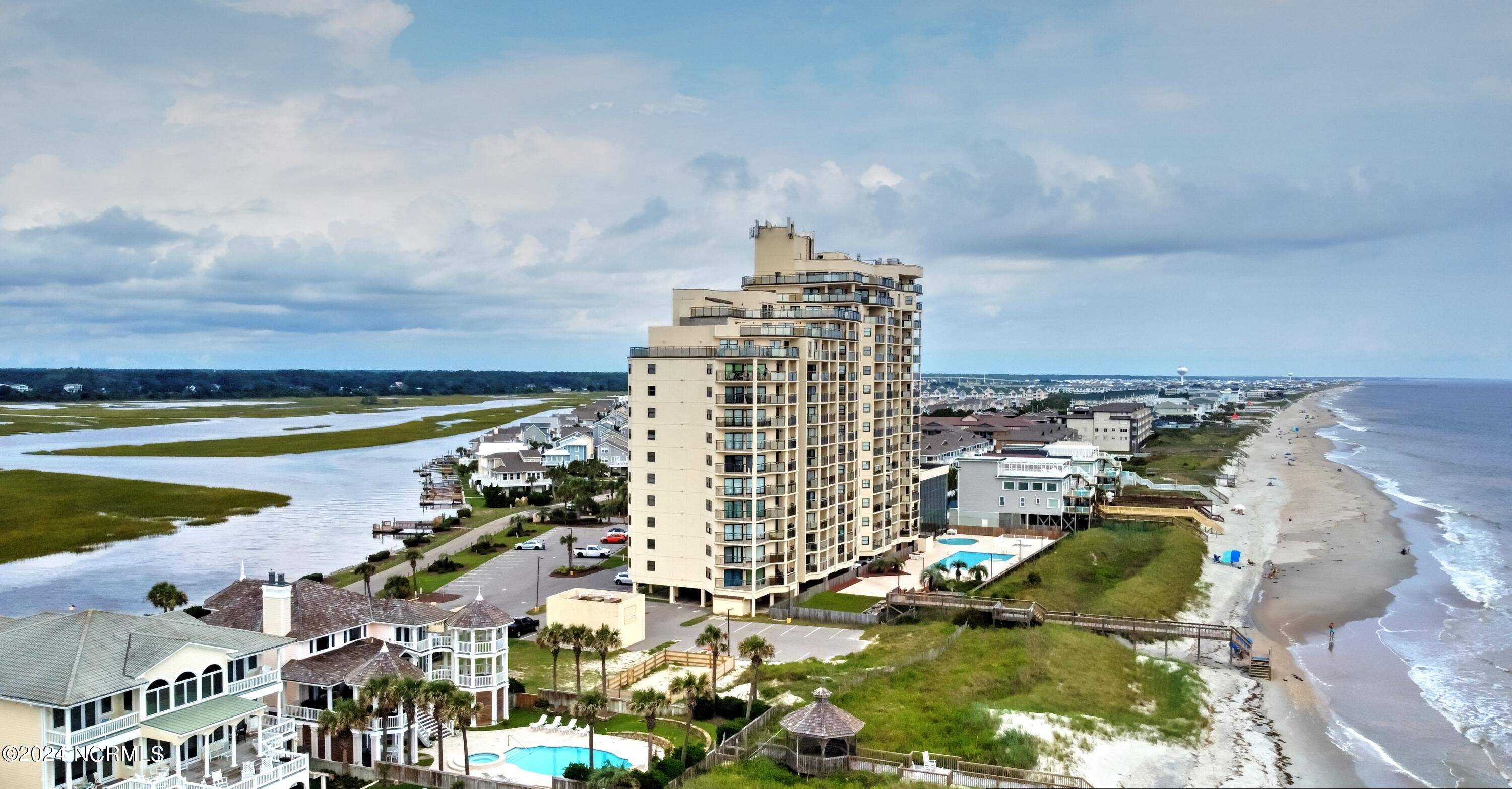 Ocean Isle Beach, NC 28469,63 Ocean Isle West BLVD #Unit 906