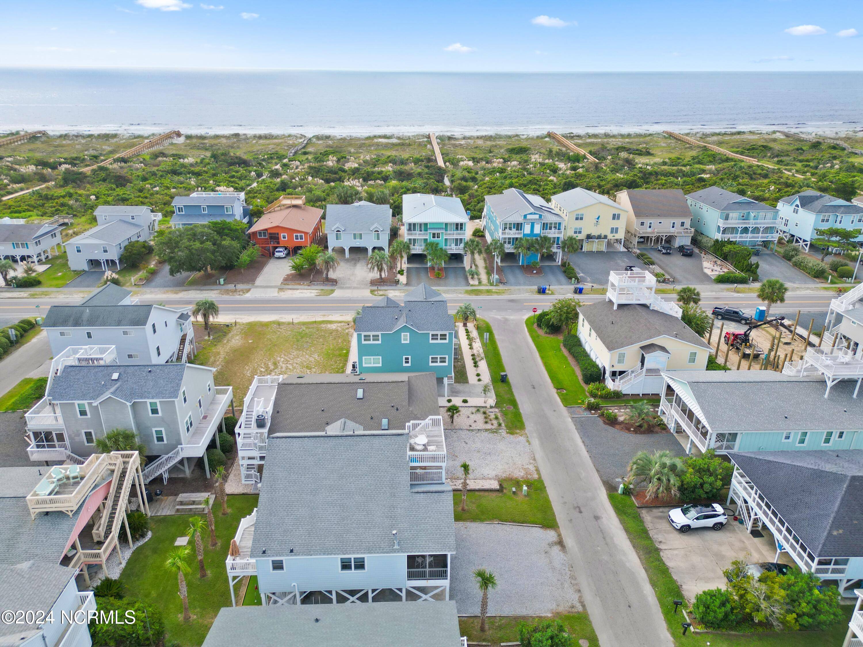 Sunset Beach, NC 28468,431 36th ST