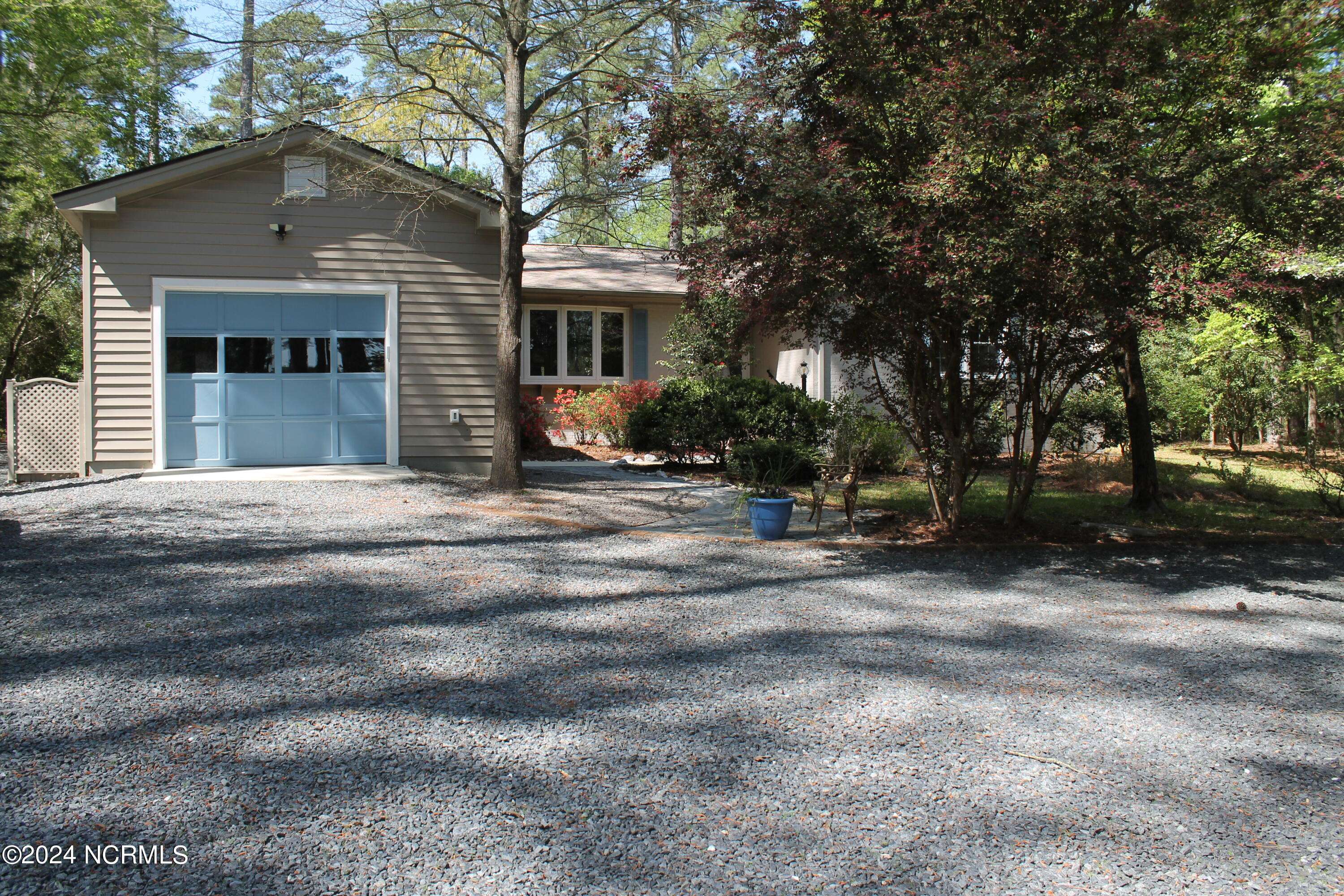 Whispering Pines, NC 28327,107 S Lakeshore DR