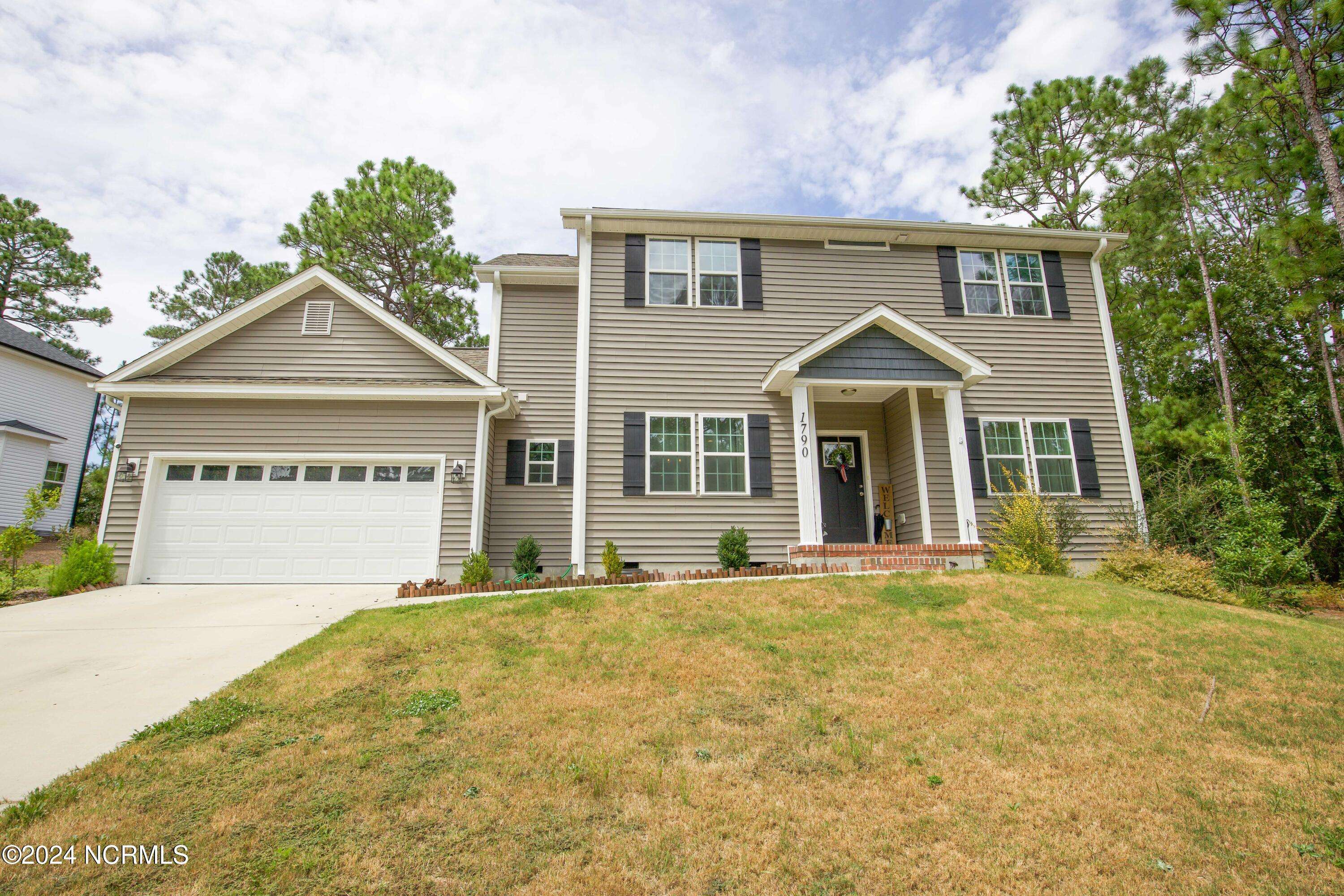 Pinehurst, NC 28374,1790 Longleaf DR E