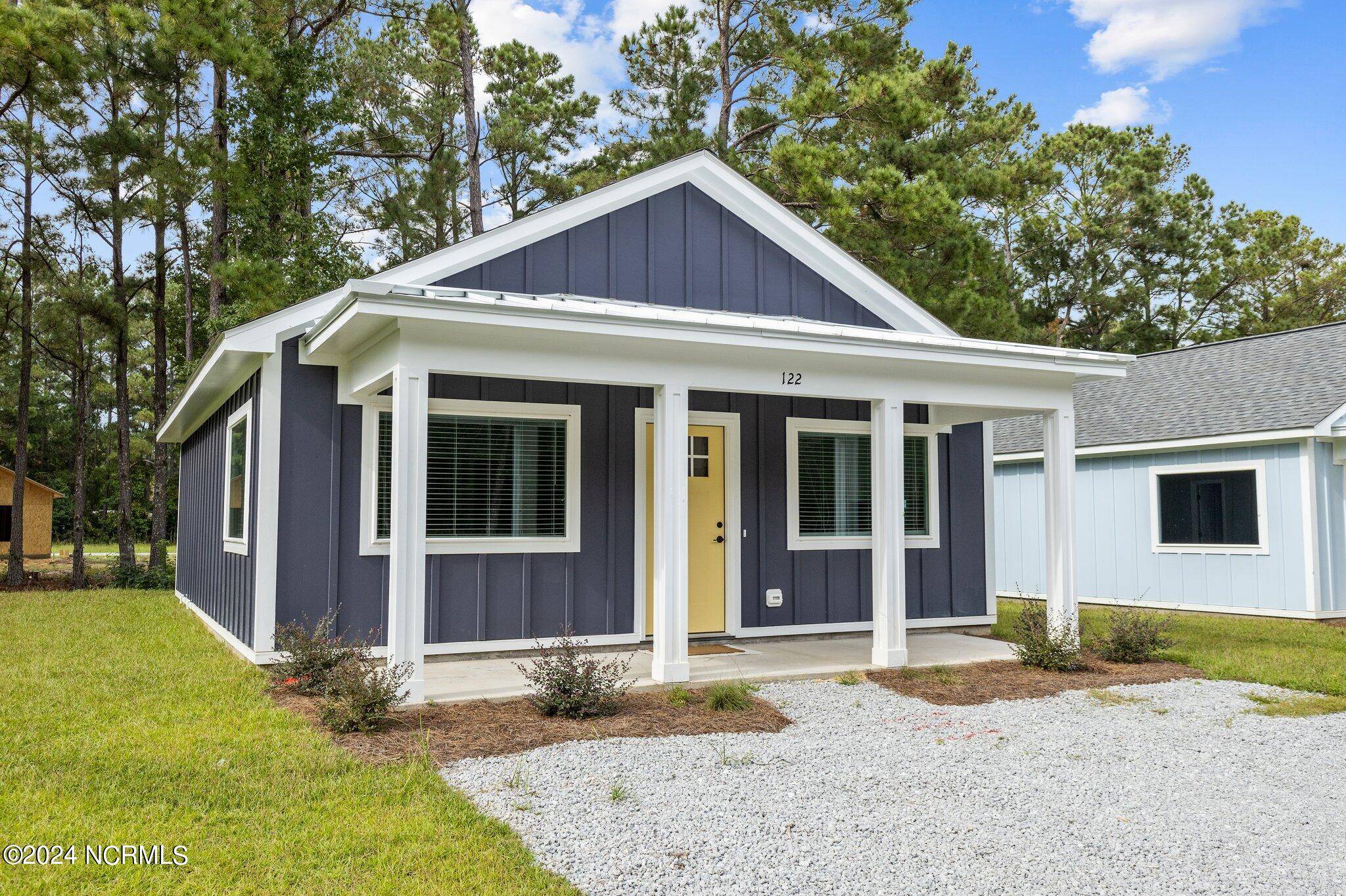 Swansboro, NC 28584,123 Long Pond LOOP