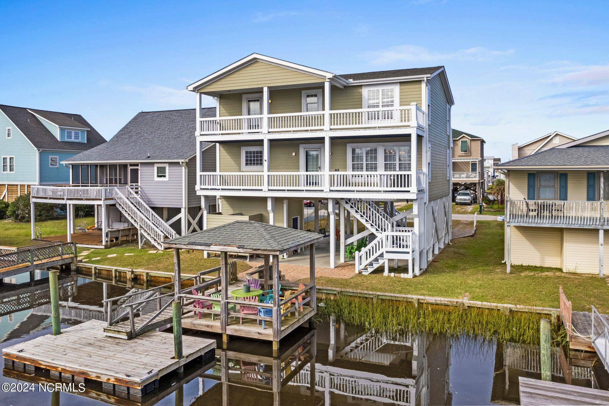 Holden Beach, NC 28462,108 Burlington ST