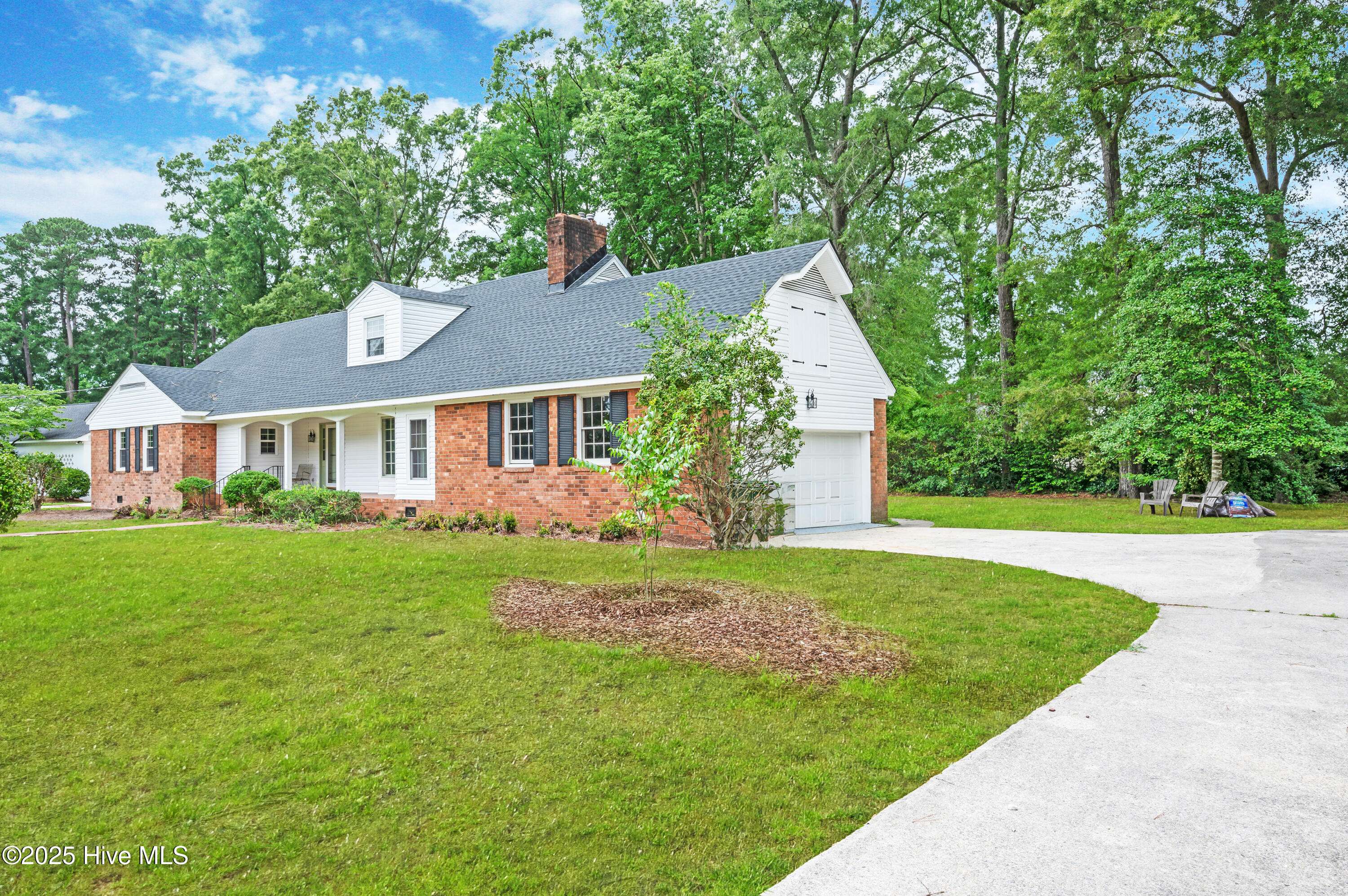 Greenville, NC 27858,306 Granville DR