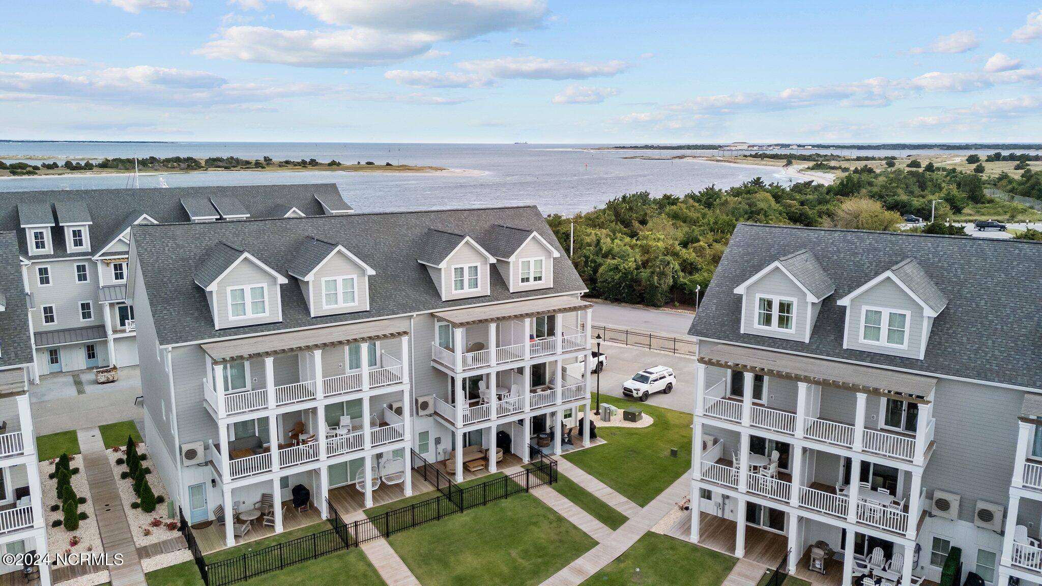 Morehead City, NC 28557,200 Olde Towne Yacht Club DR #38