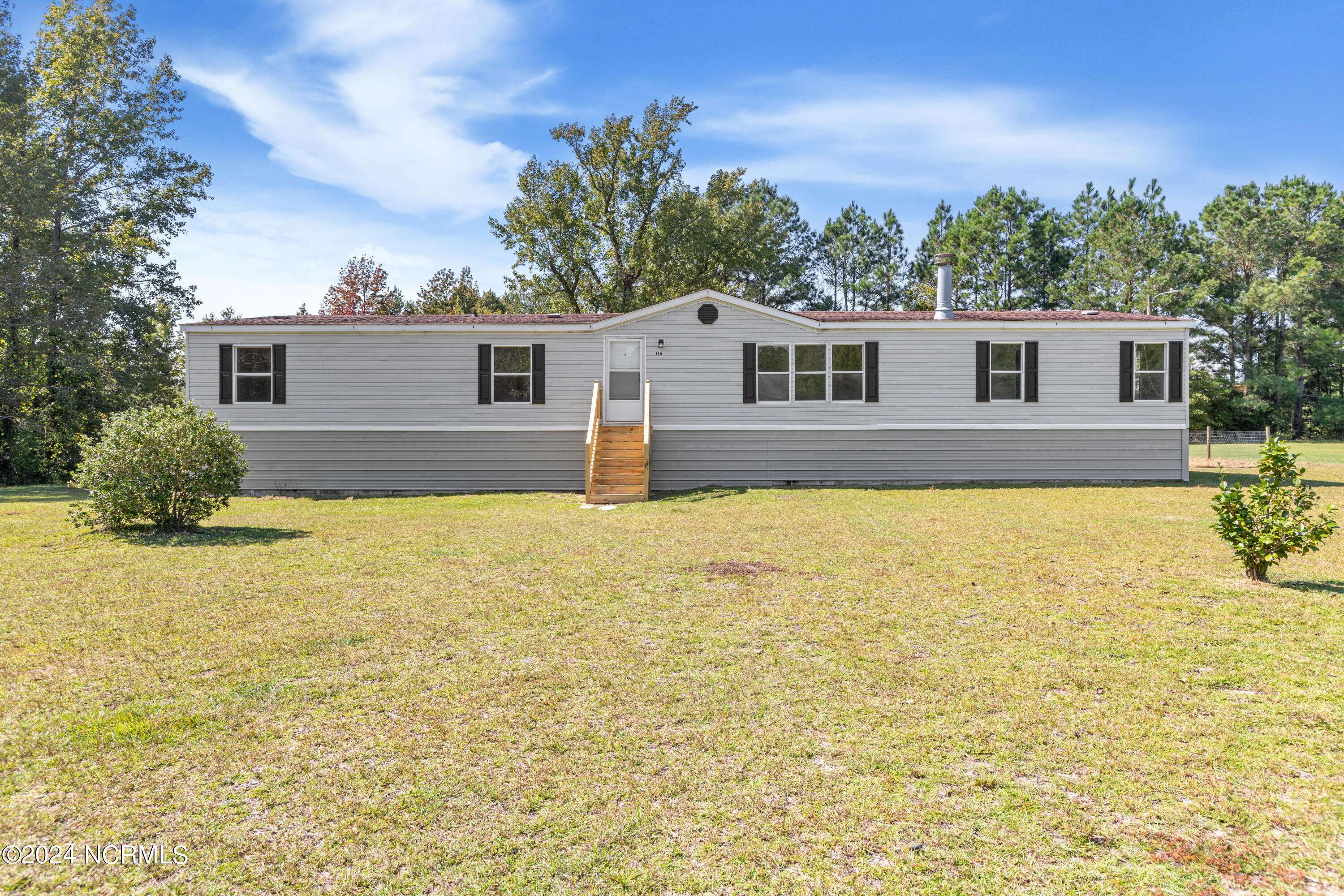 Vanceboro, NC 28586,116 Elane DR