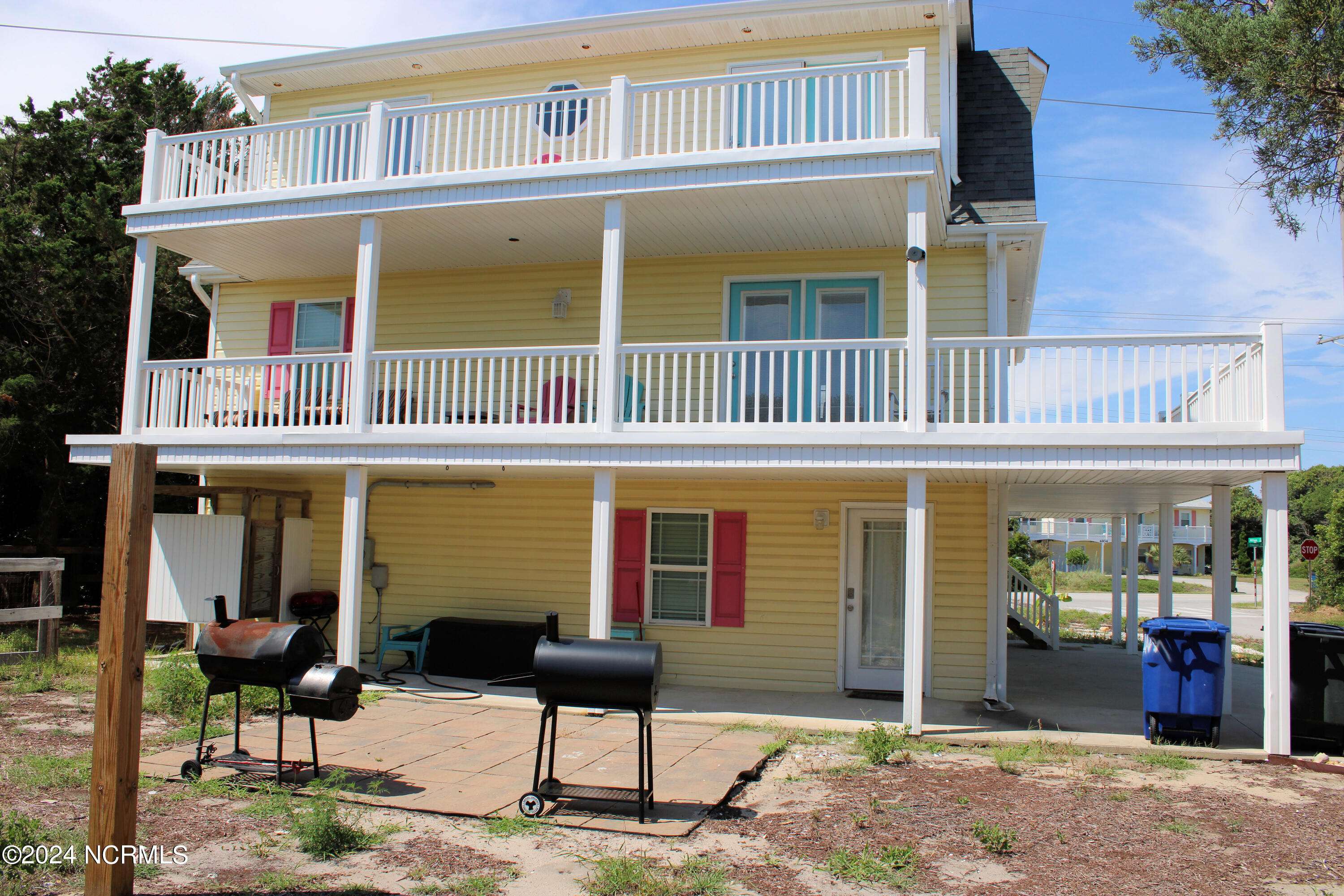 Emerald Isle, NC 28594,107 William ST