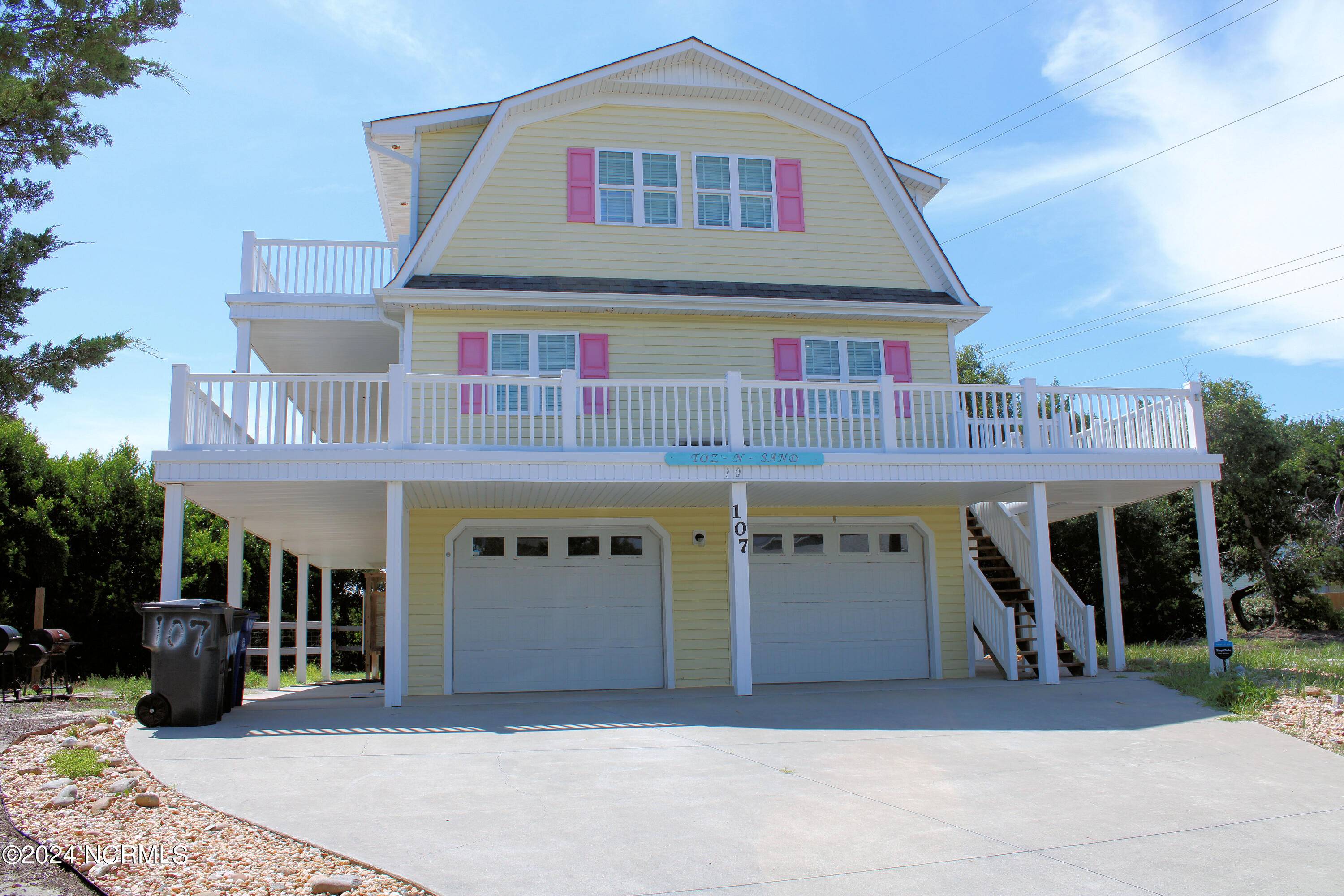 Emerald Isle, NC 28594,107 William ST