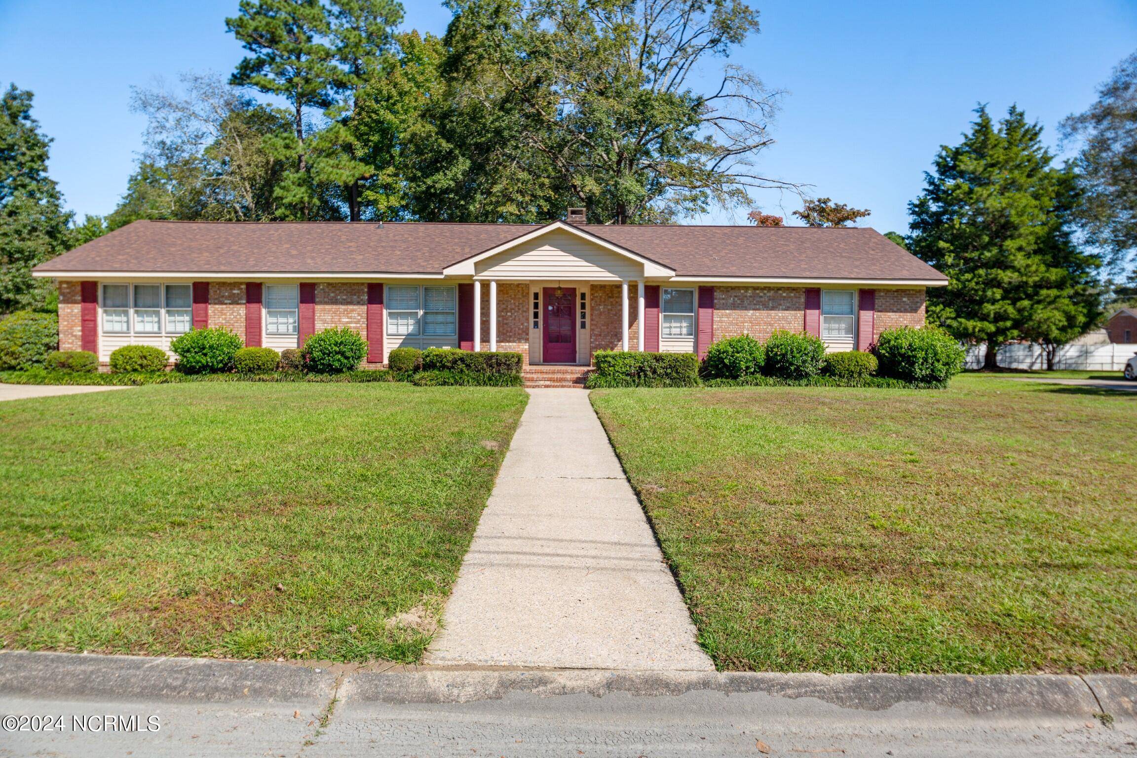 Kinston, NC 28504,2809 Oakland DR