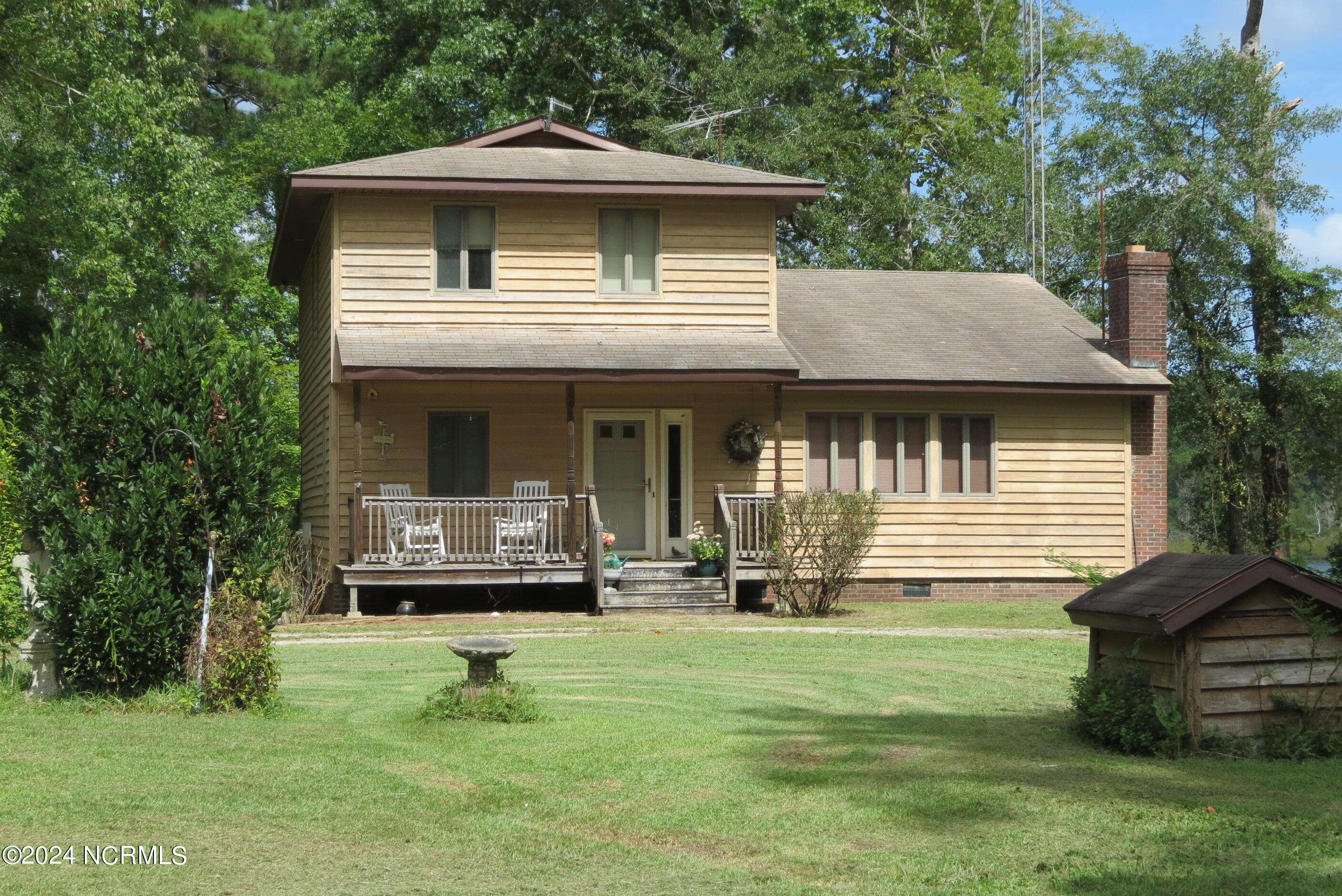 Grantsboro, NC 28529,455 Bennett Neck RD