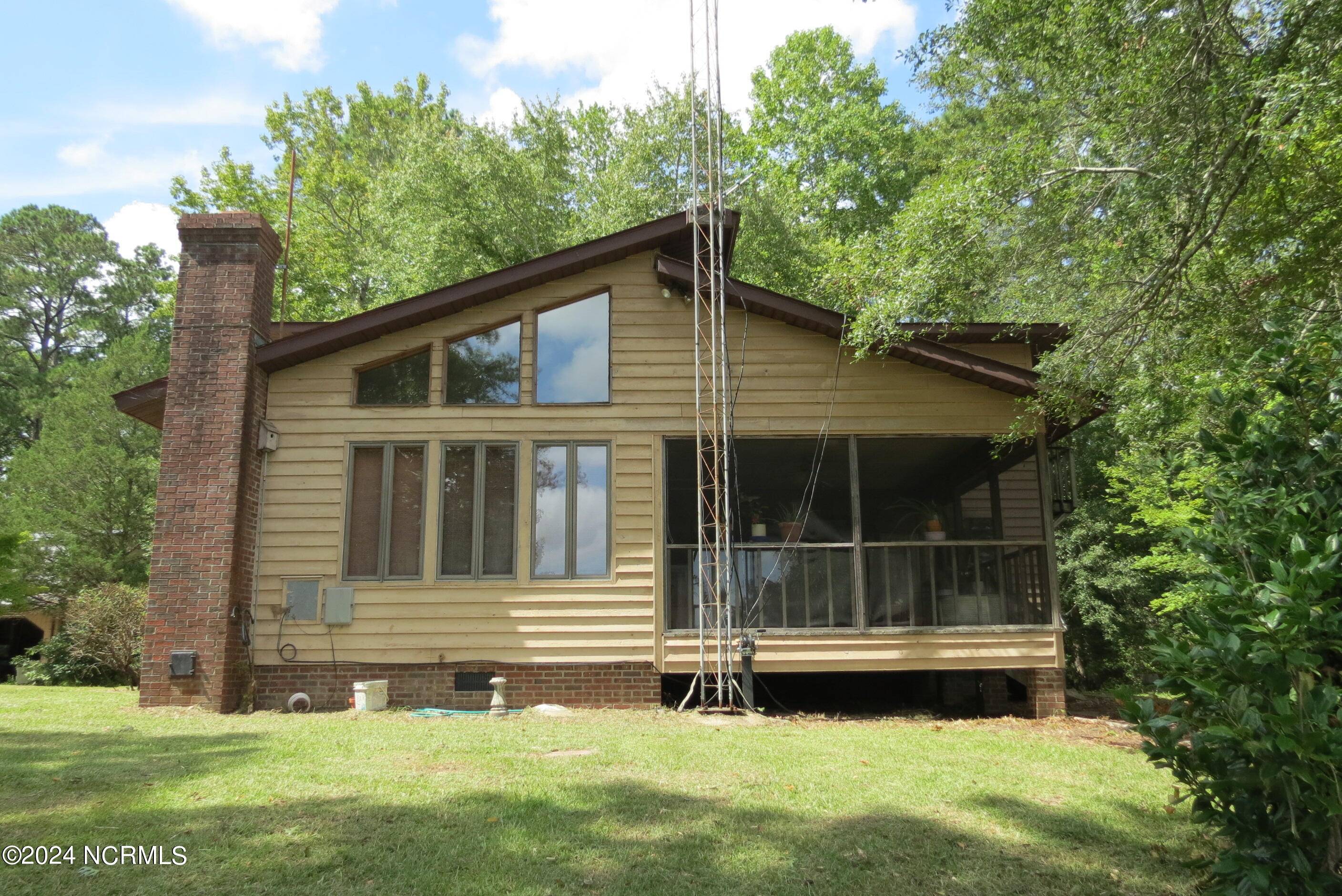 Grantsboro, NC 28529,455 Bennett Neck RD