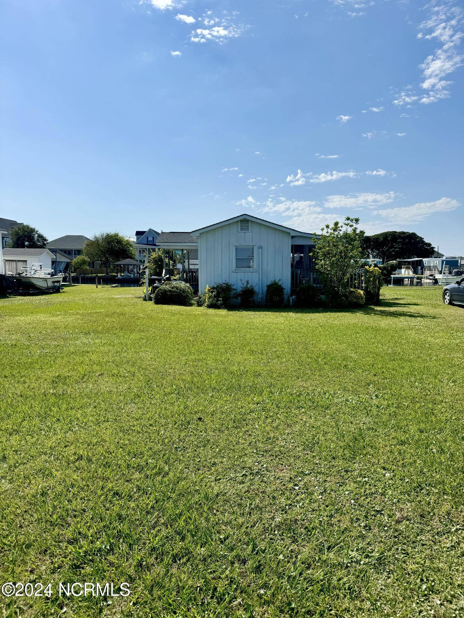 Surf City, NC 28445,6025 6th ST