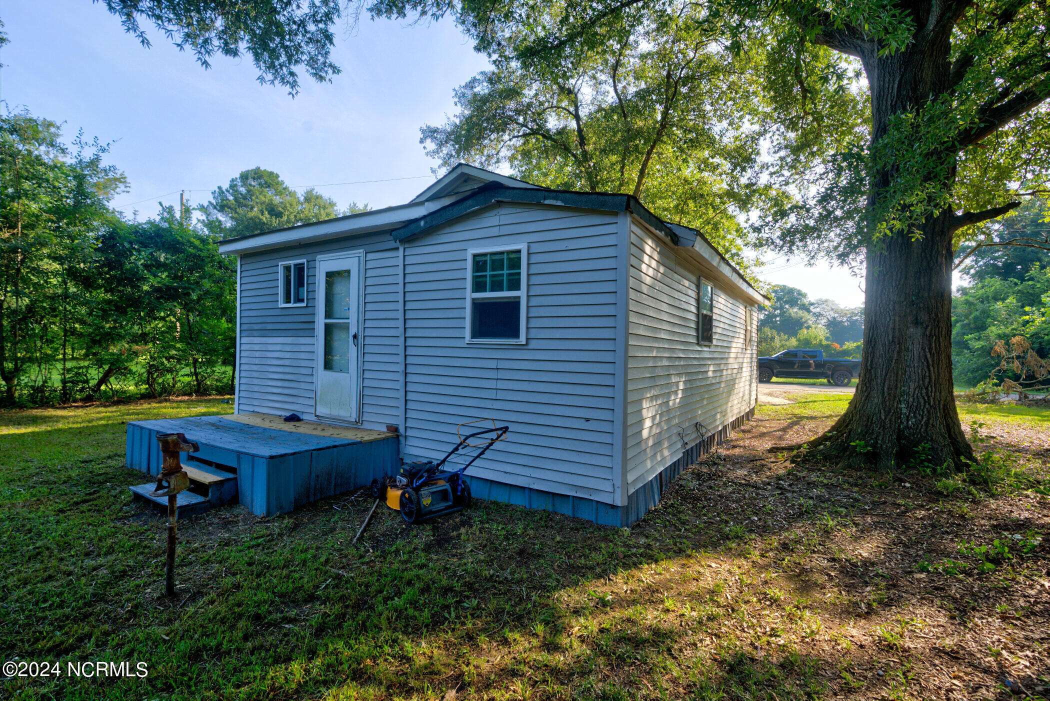 Laurinburg, NC 28352,701 Anne ST