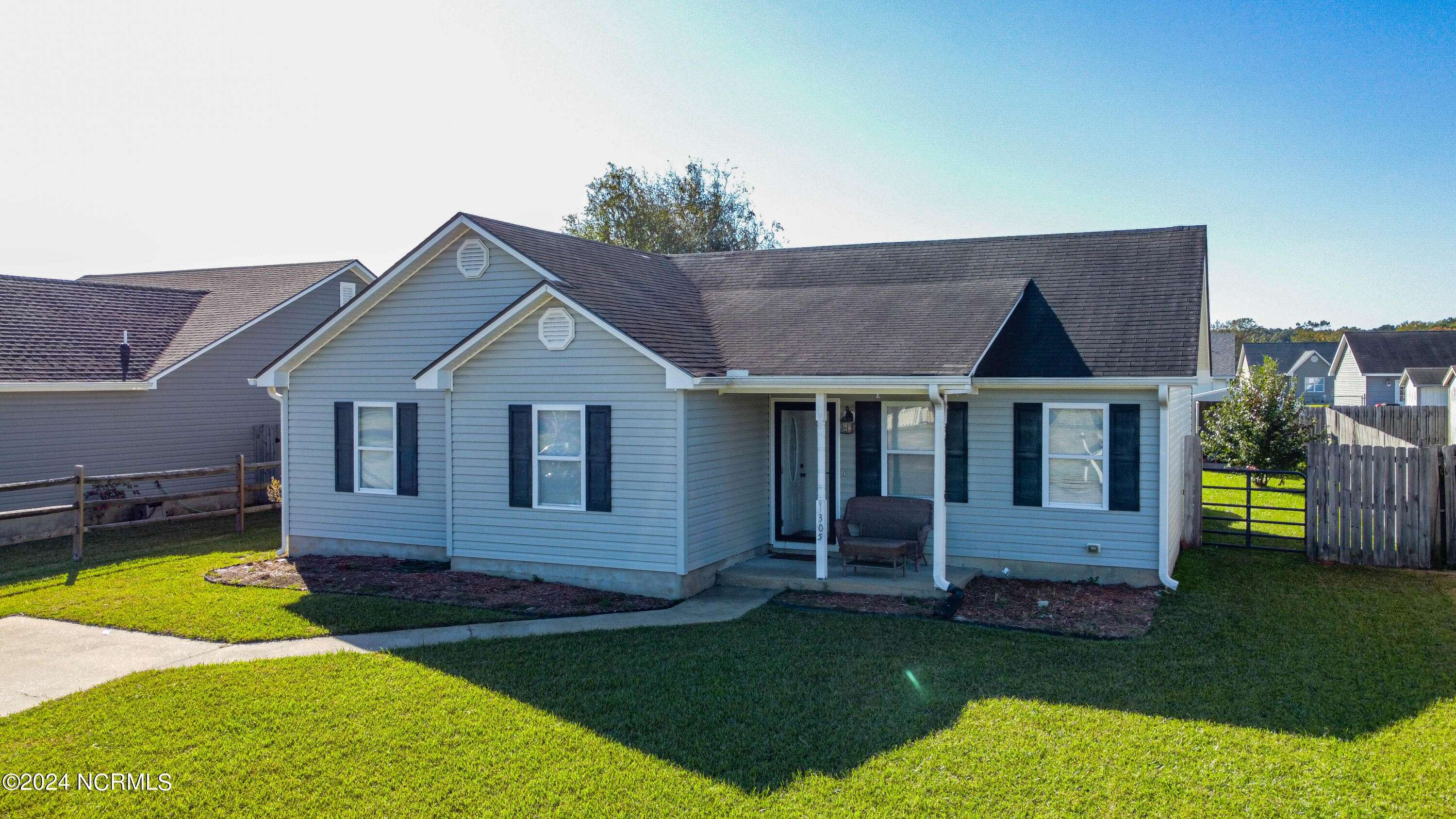 Elizabeth City, NC 27909,1305 Jessica ST