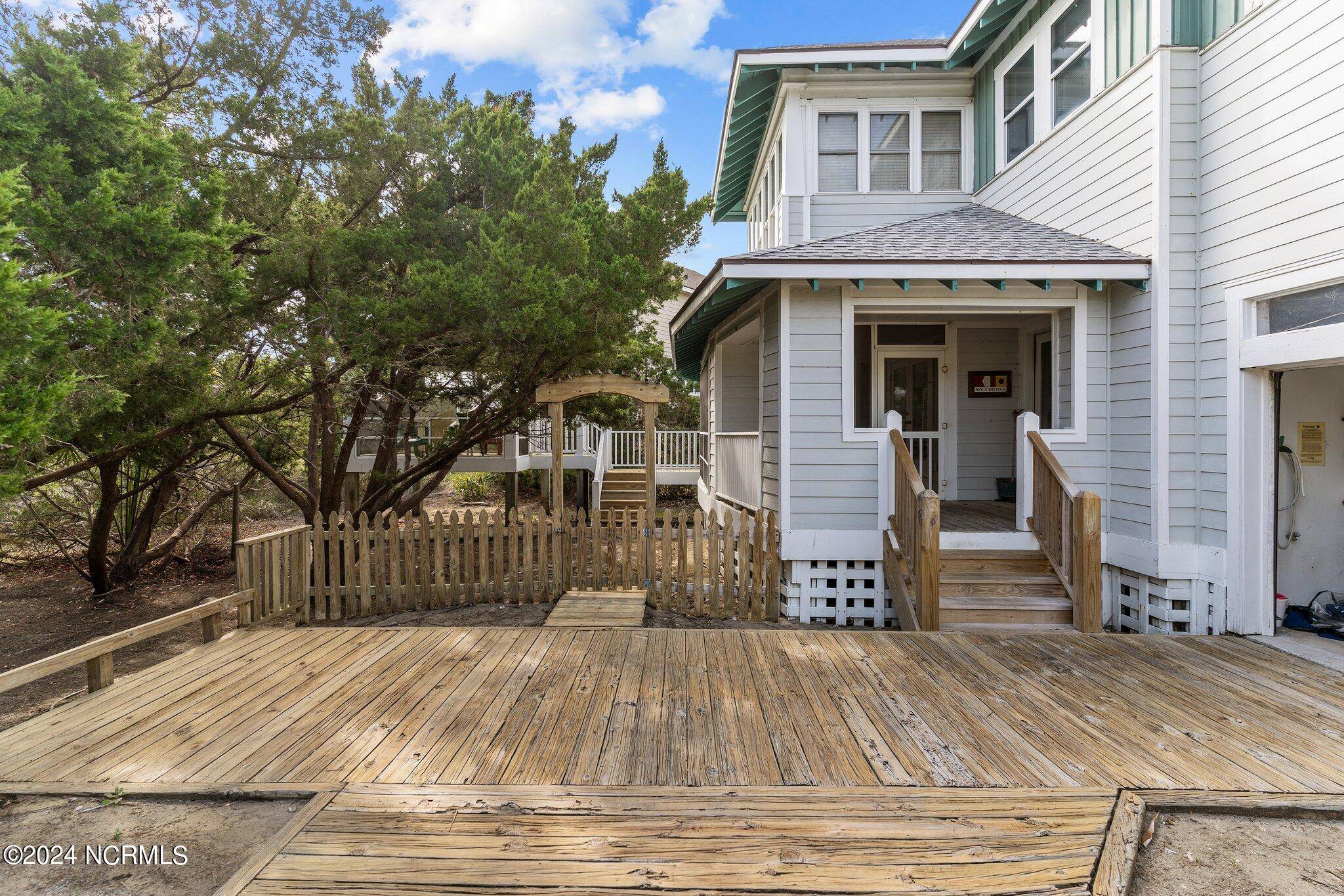 Bald Head Island, NC 28461,3 Sea Lavender CT