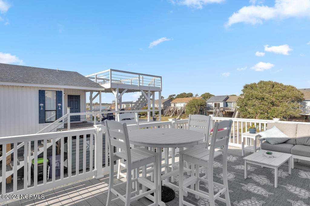 North Topsail Beach, NC 28460,215 Sandpiper DR