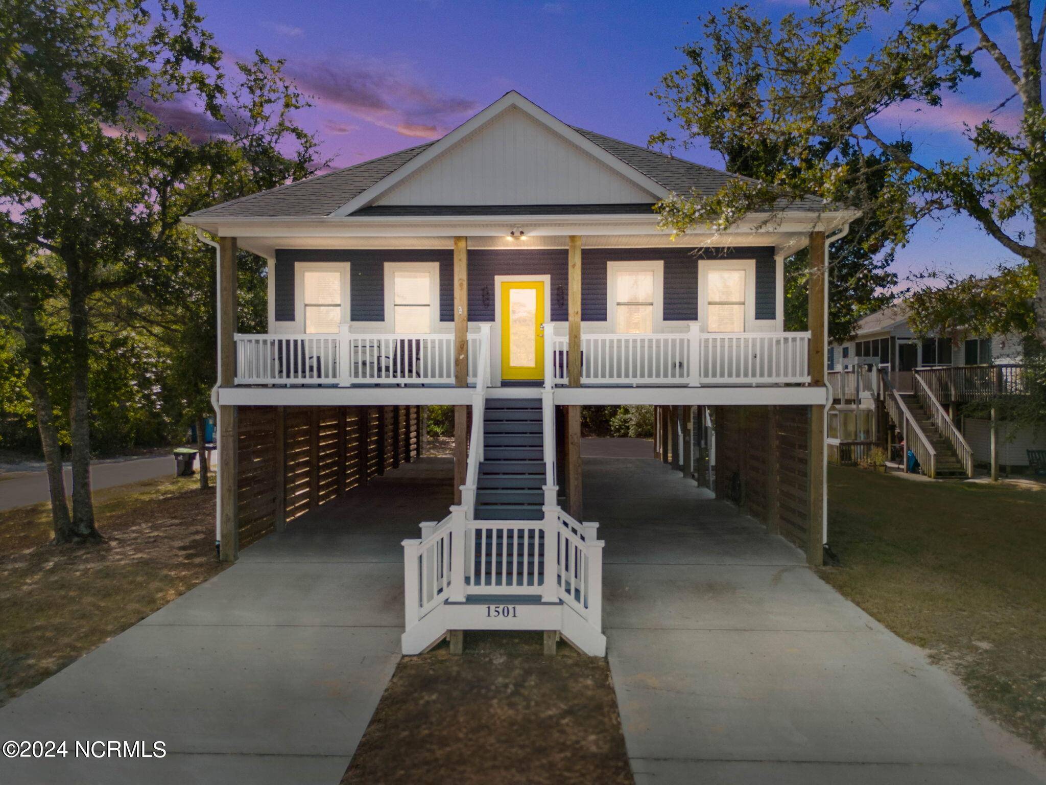 Oak Island, NC 28465,1501 W Oak Island DR