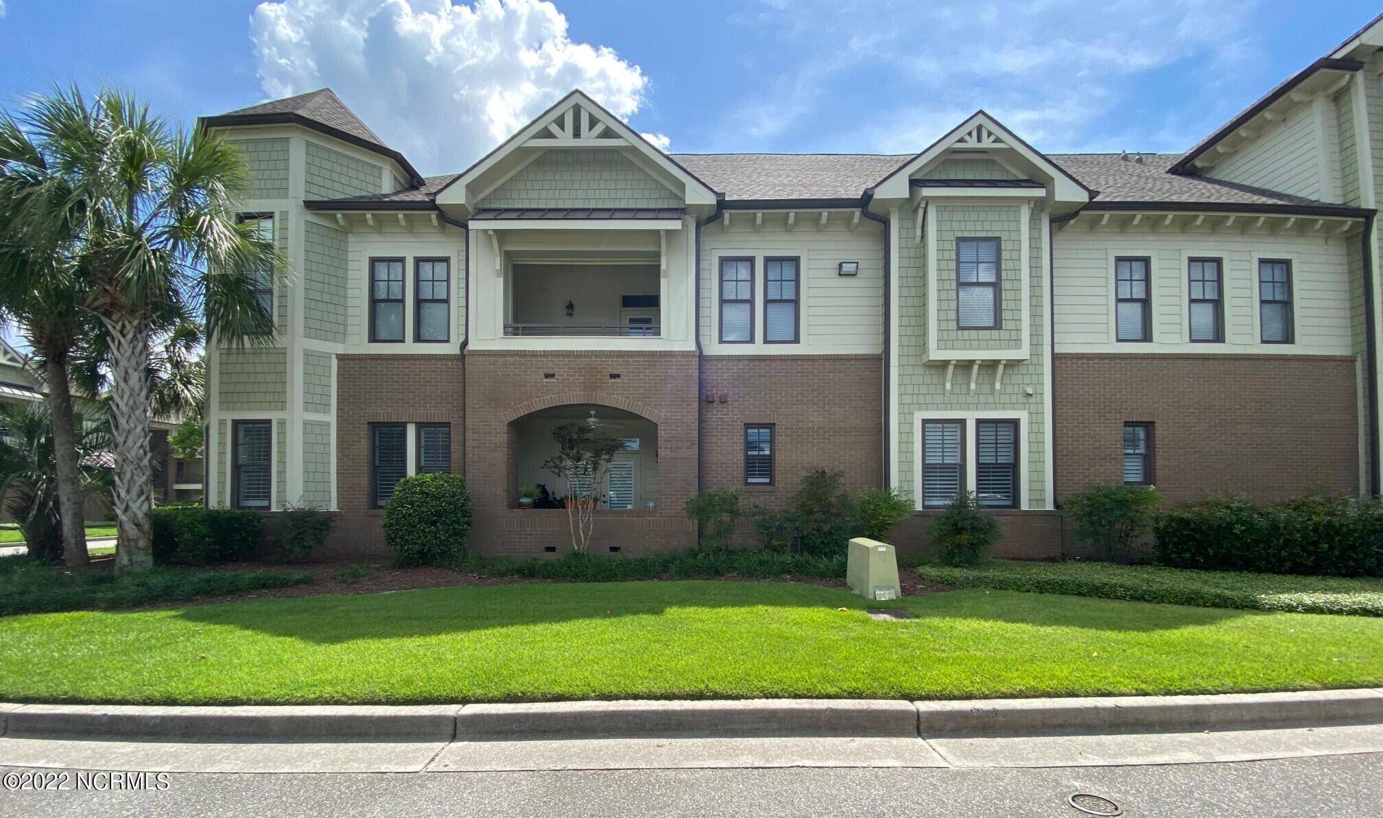 Wilmington, NC 28405,636 Village Park DR #104