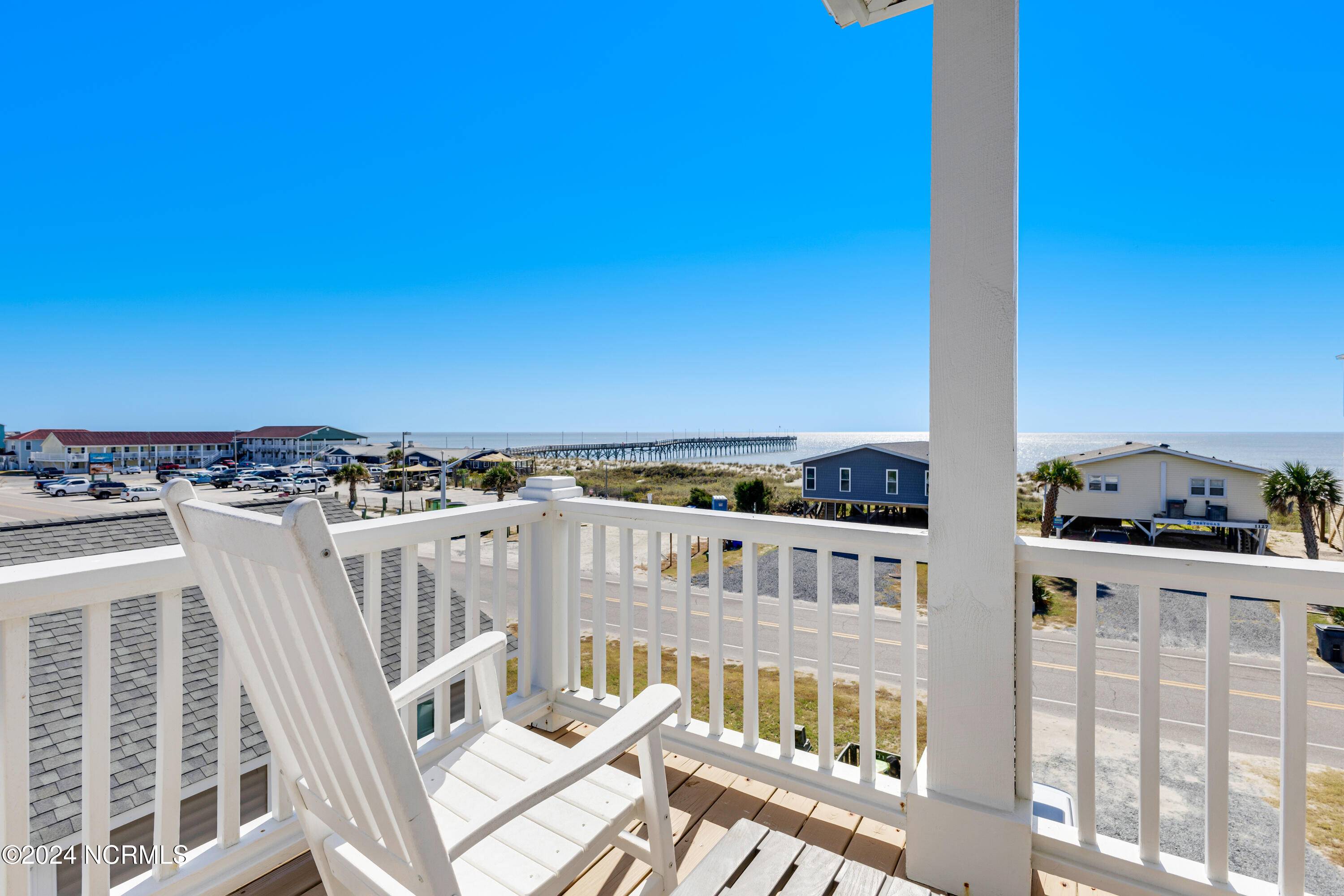 Oak Island, NC 28465,1128 E Beach DR