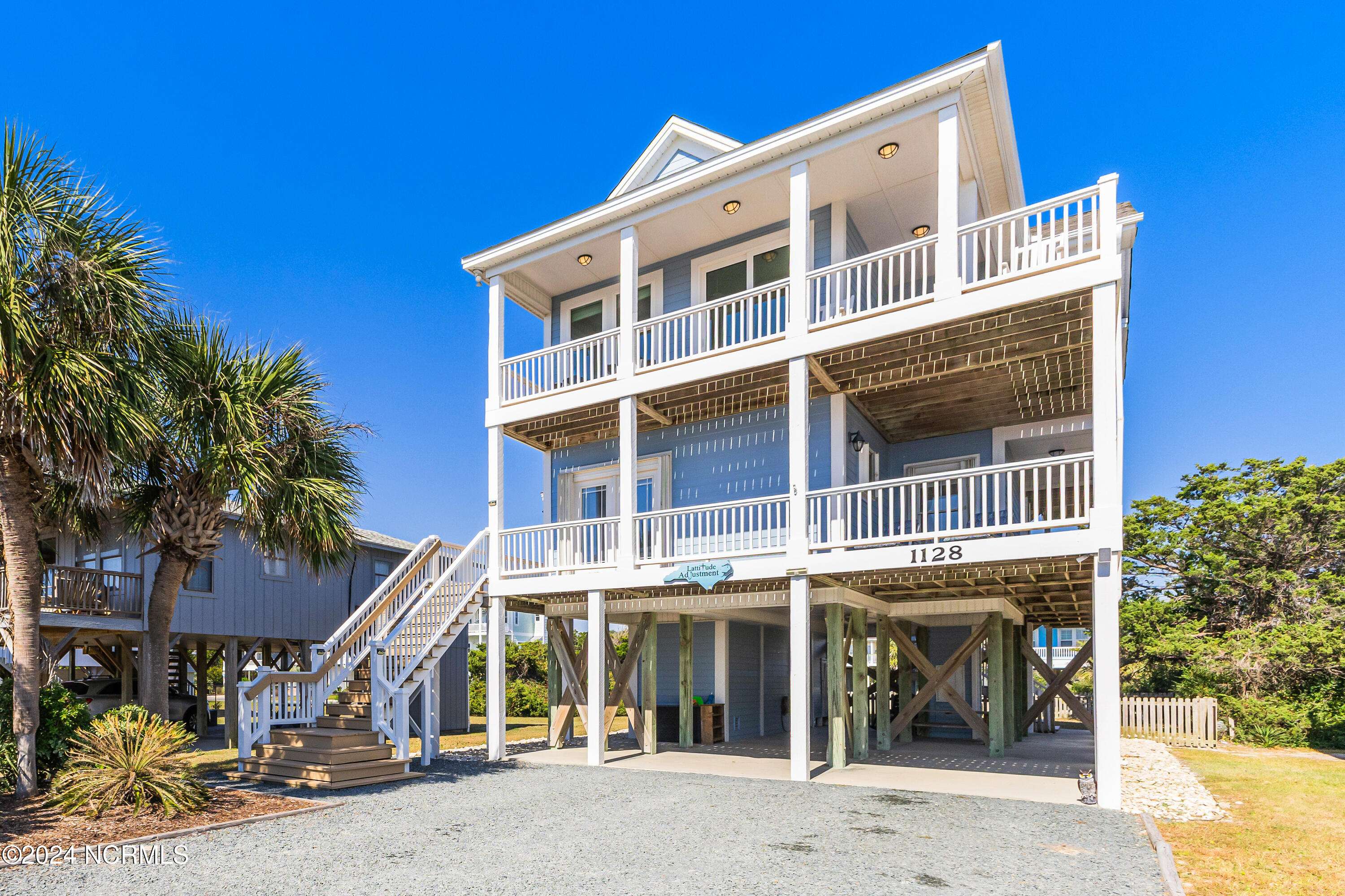 Oak Island, NC 28465,1128 E Beach DR