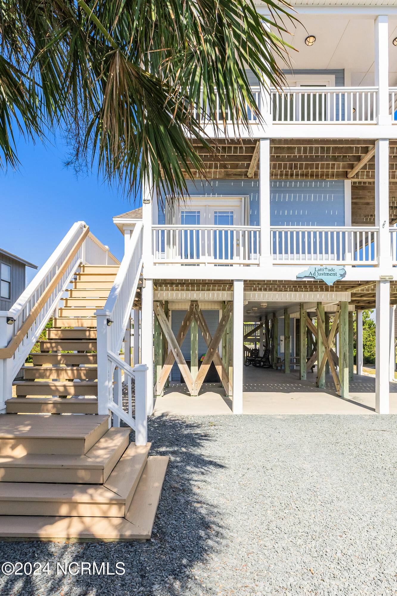 Oak Island, NC 28465,1128 E Beach DR