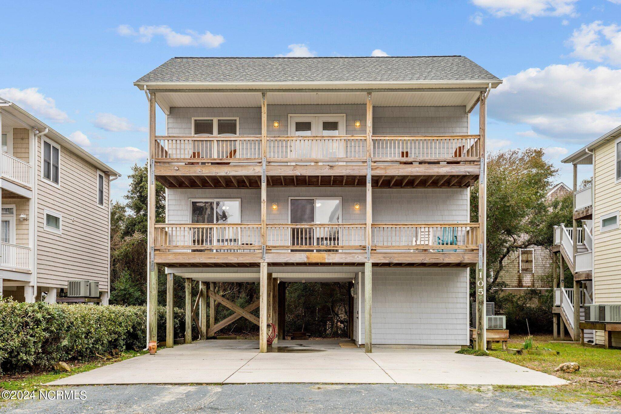 Surf City, NC 28445,105 Fairytale LN