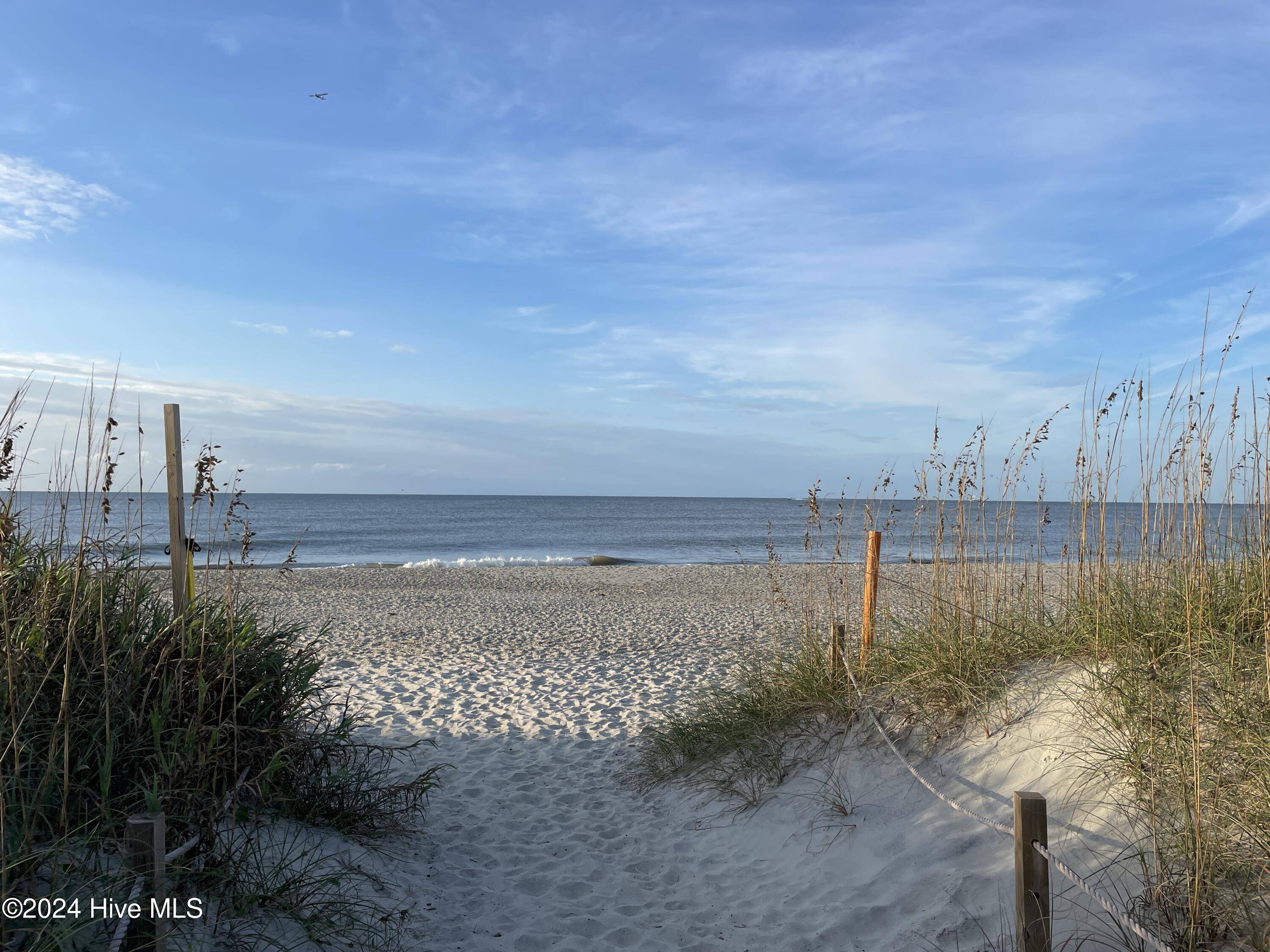 Oak Island, NC 28465,214 NE 64th ST