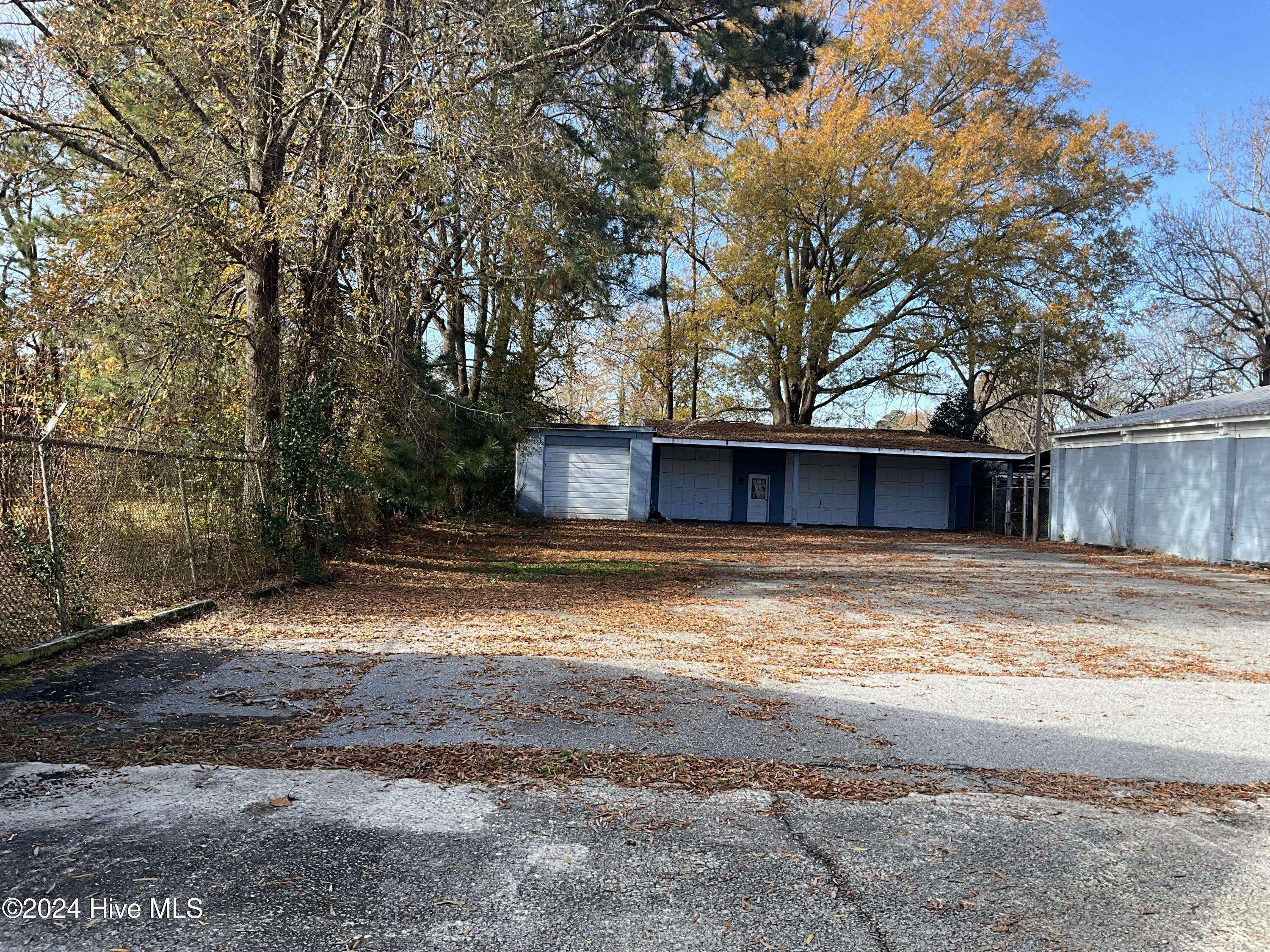 Ayden, NC 28513,4392 Lee ST