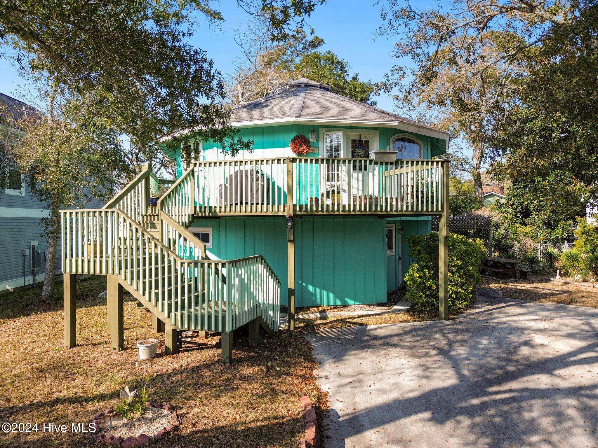 Oak Island, NC 28465,111 SE 30th ST